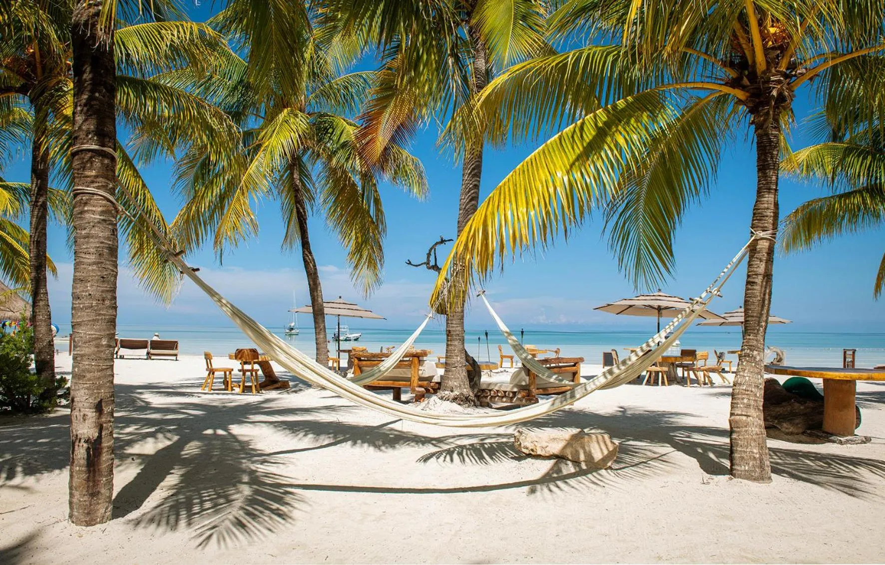 Restaurant/places to eat in Mawimbi Boutique Hotel