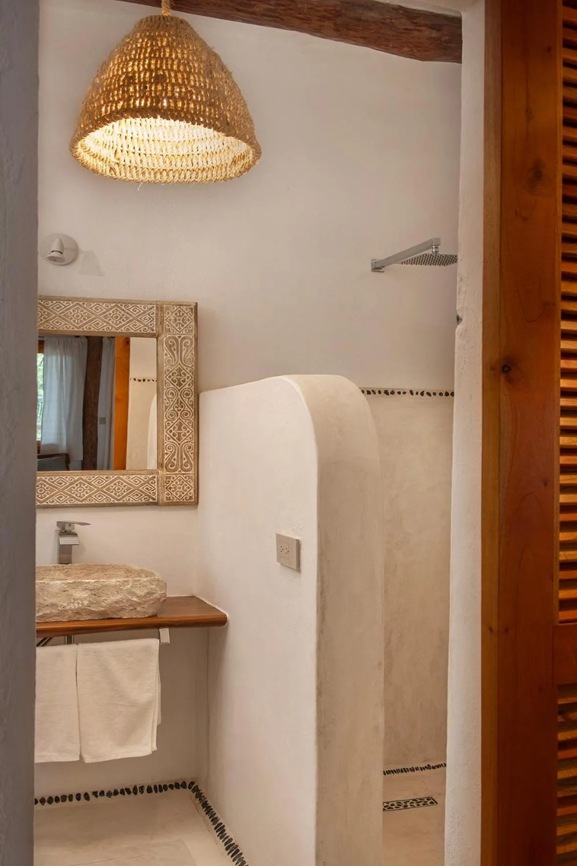 Mawimbi Boutique Hotel