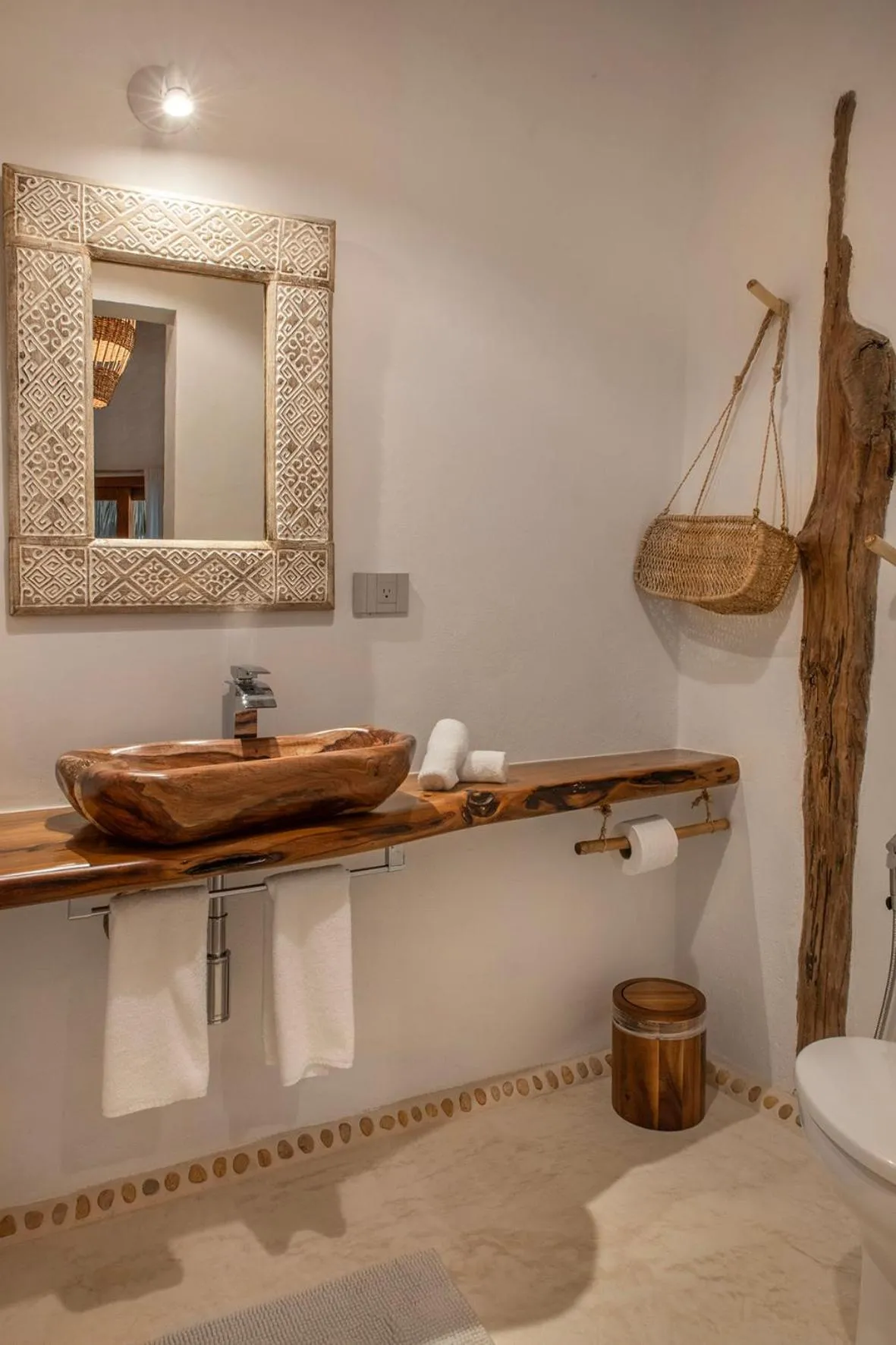 Mawimbi Boutique Hotel