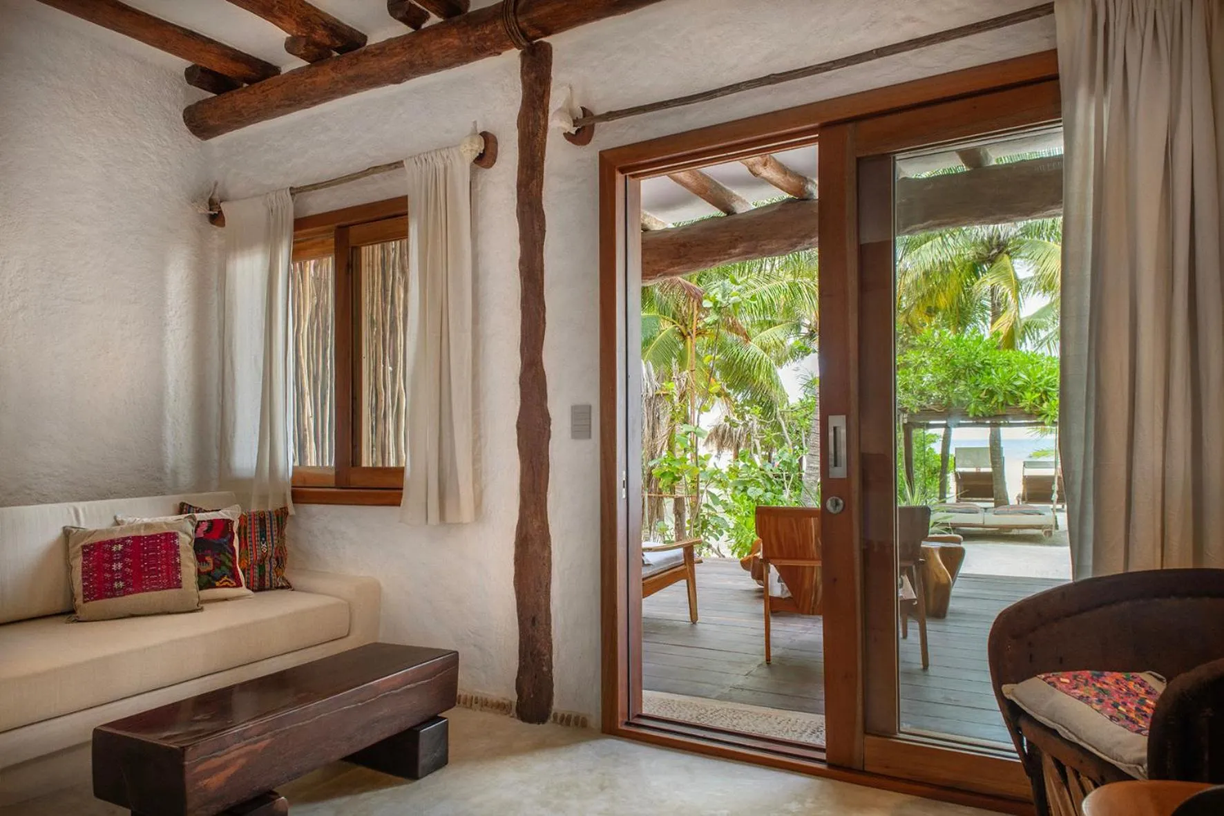 Mawimbi Boutique Hotel