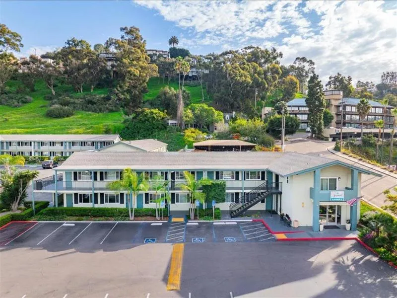 Natural landscape in The Atwood Hotel San Diego - SeaWorld/Zoo