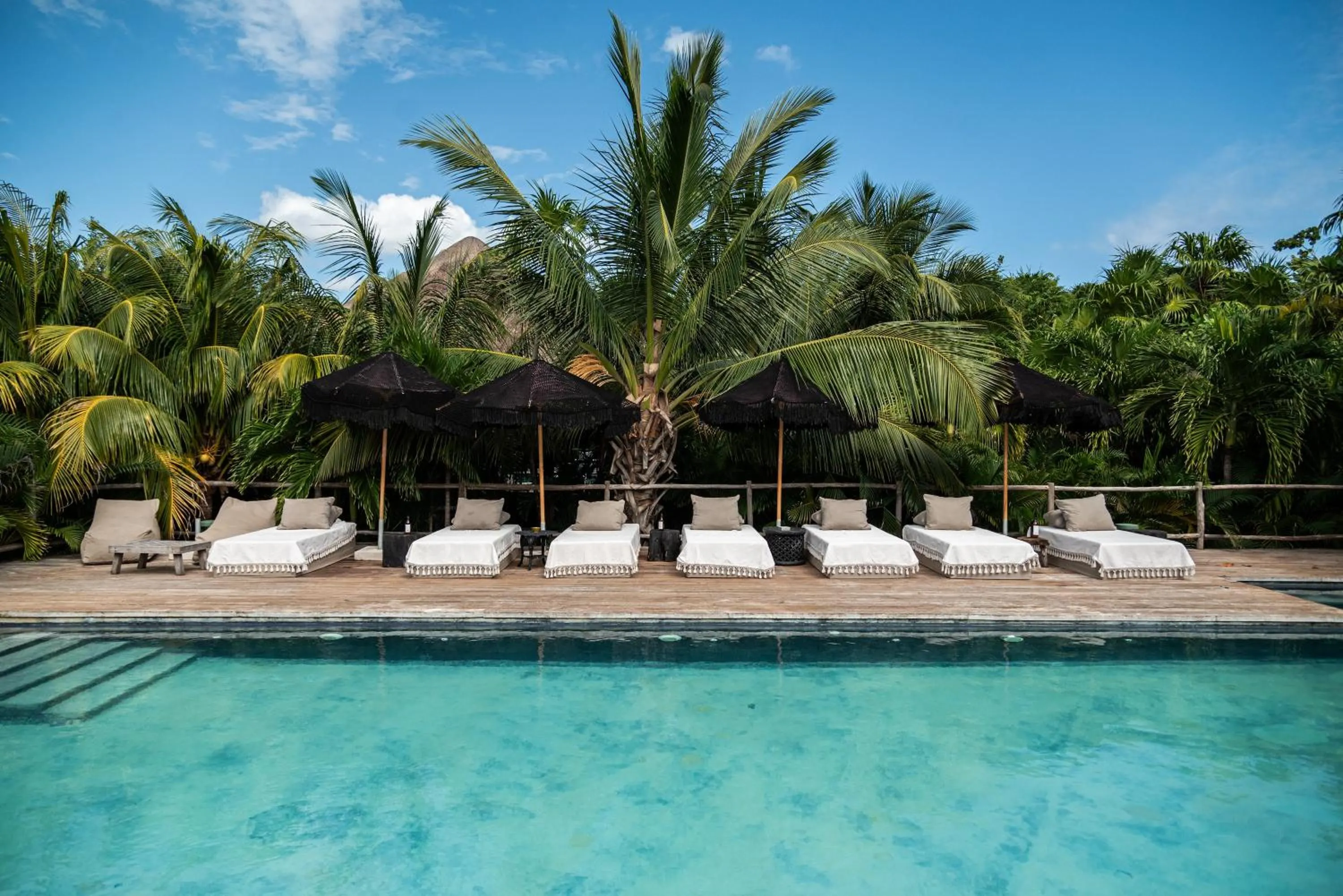 Pool view in Radhoo Tulum