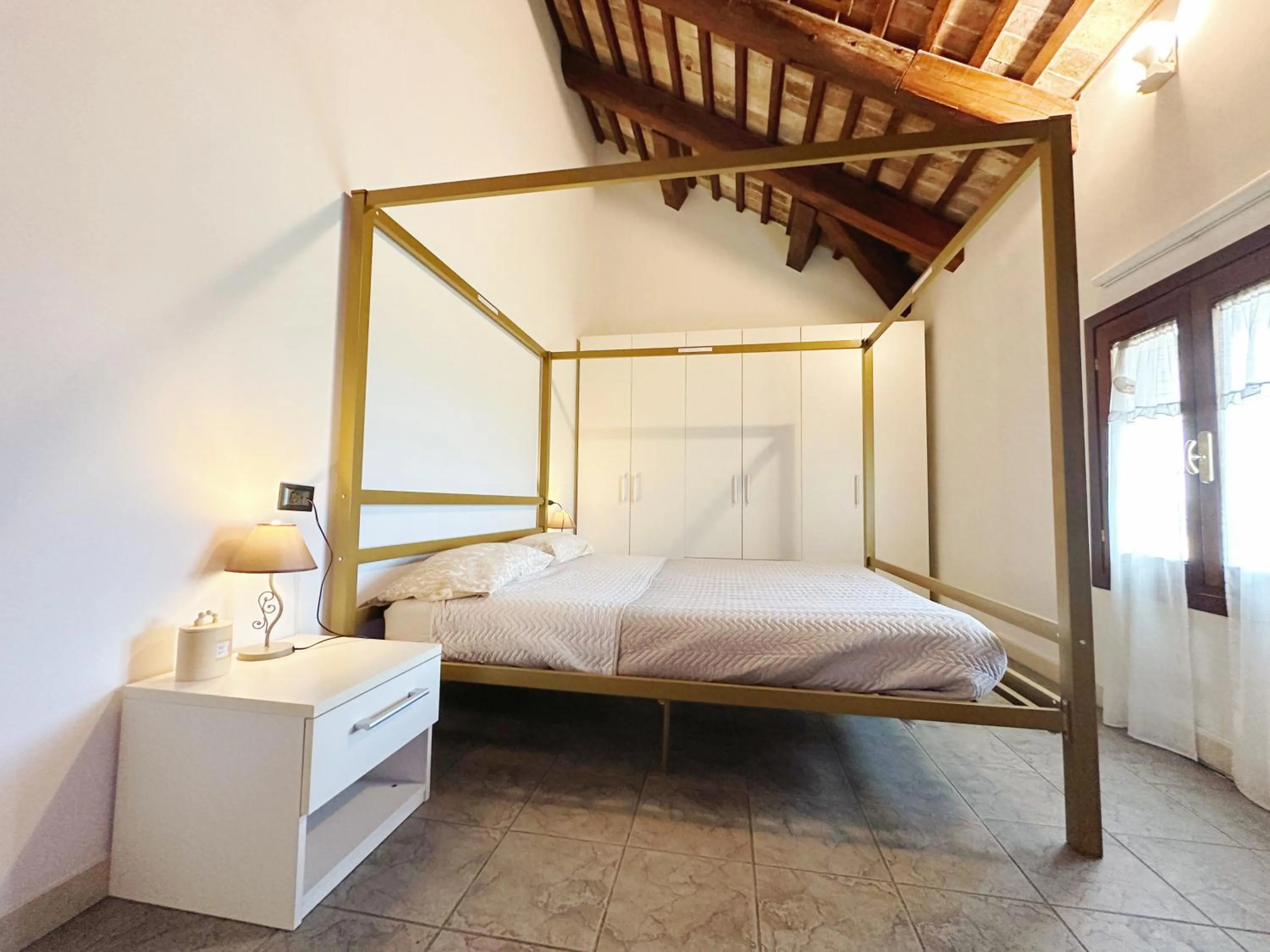 Bedroom, Bed in RESIDENCE BACO Da SETA
