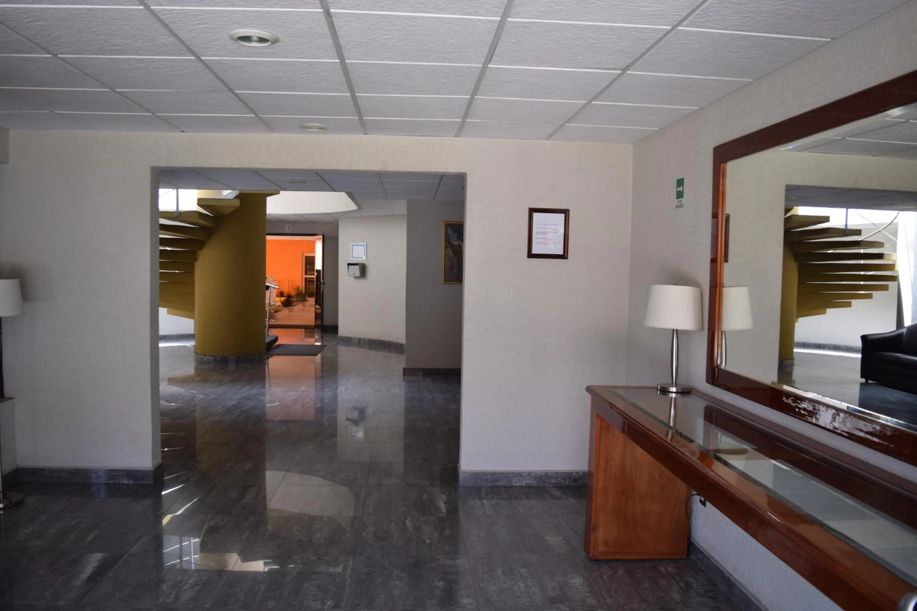 Hotel & Suites La Marquesa