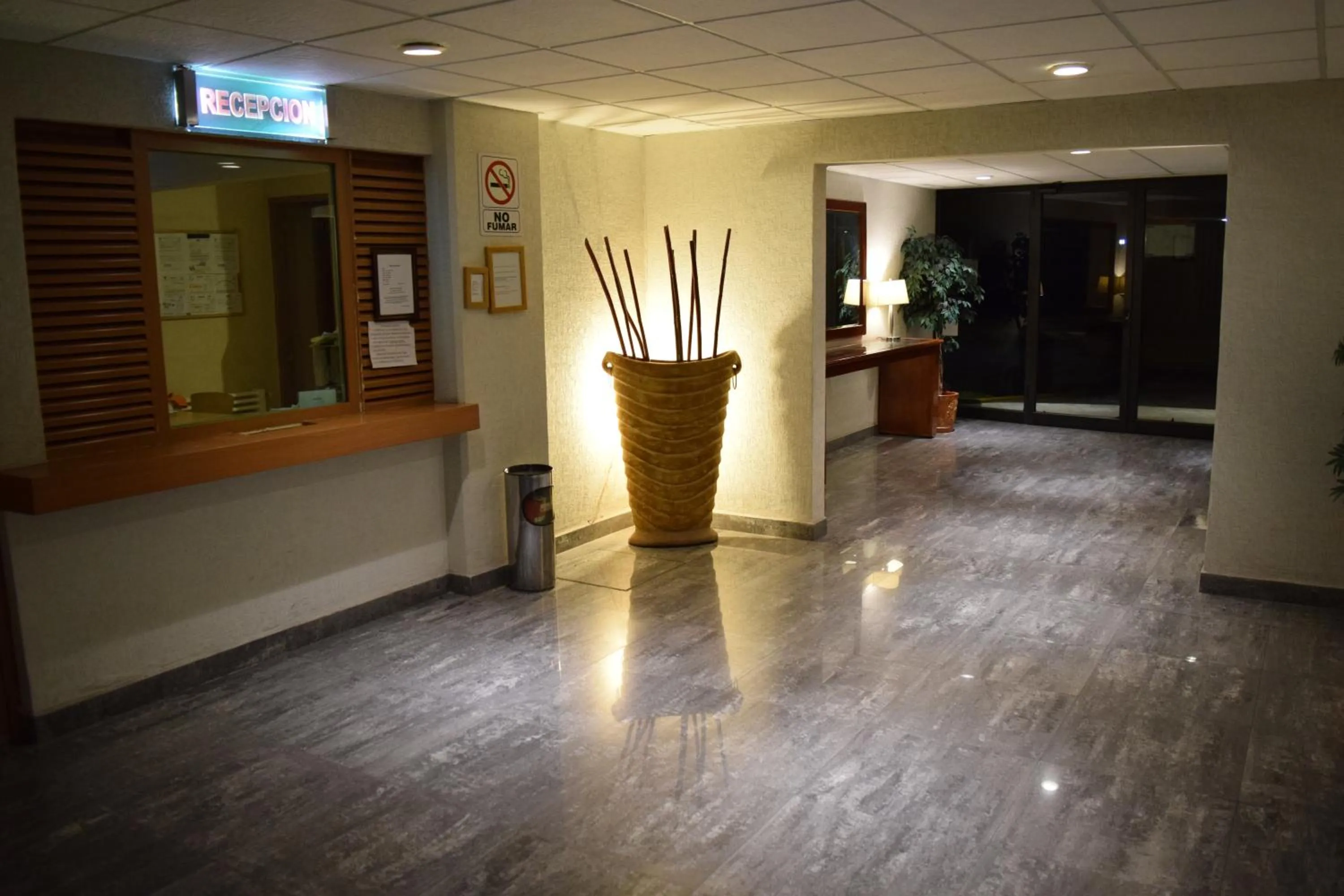 Hotel & Suites La Marquesa