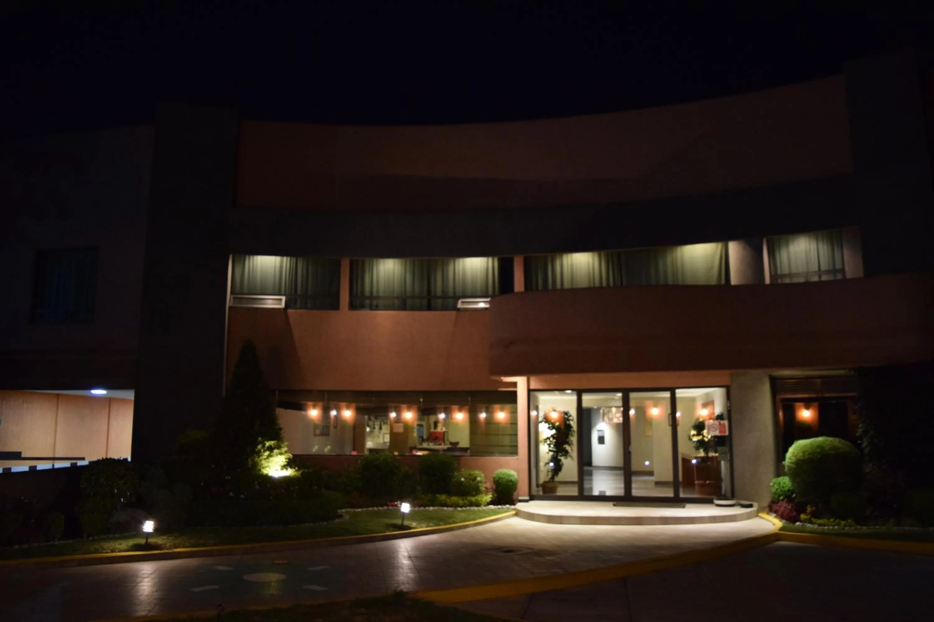 Hotel & Suites La Marquesa