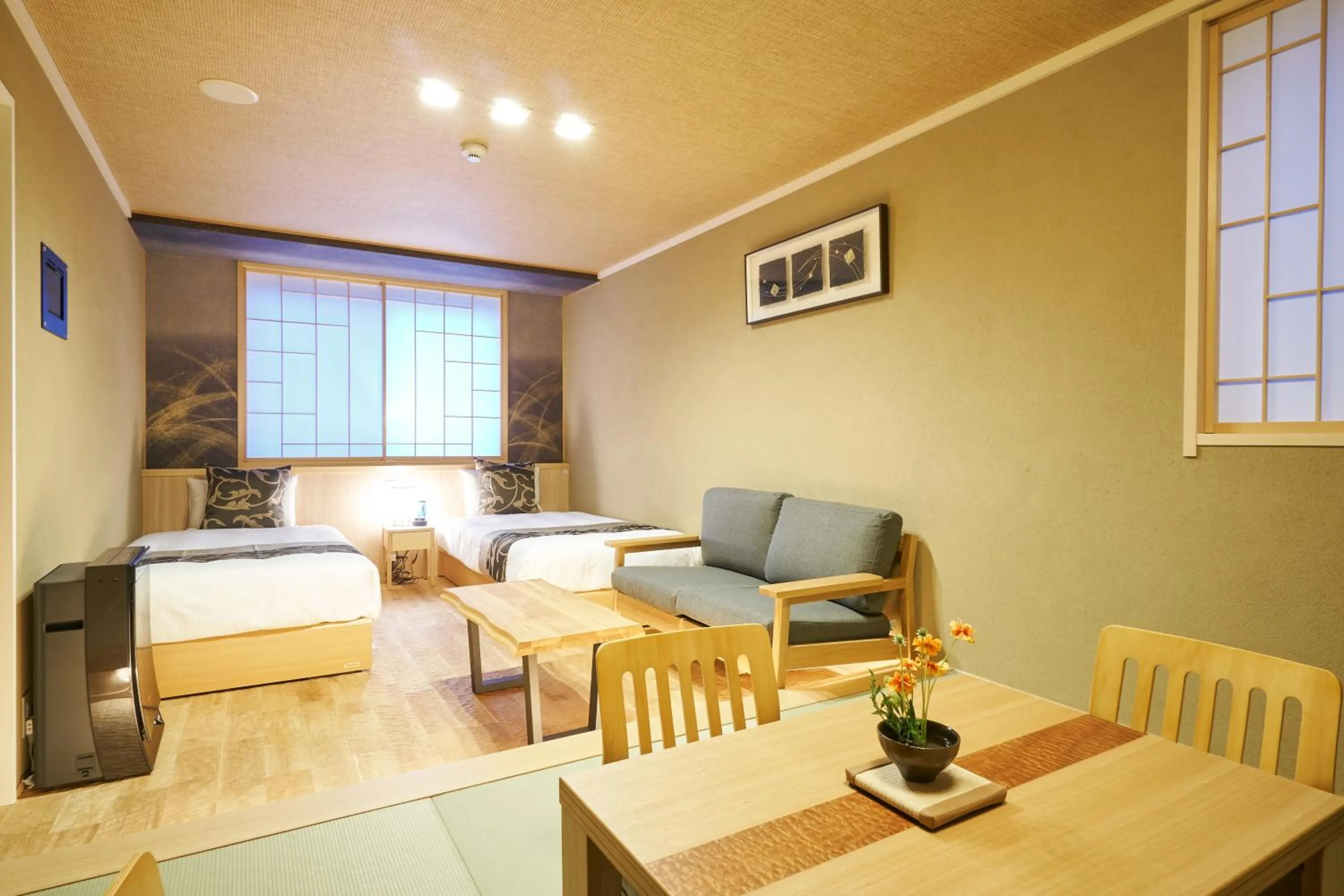 Photo of the whole room, Bed in プライベートホテル 四季の彩