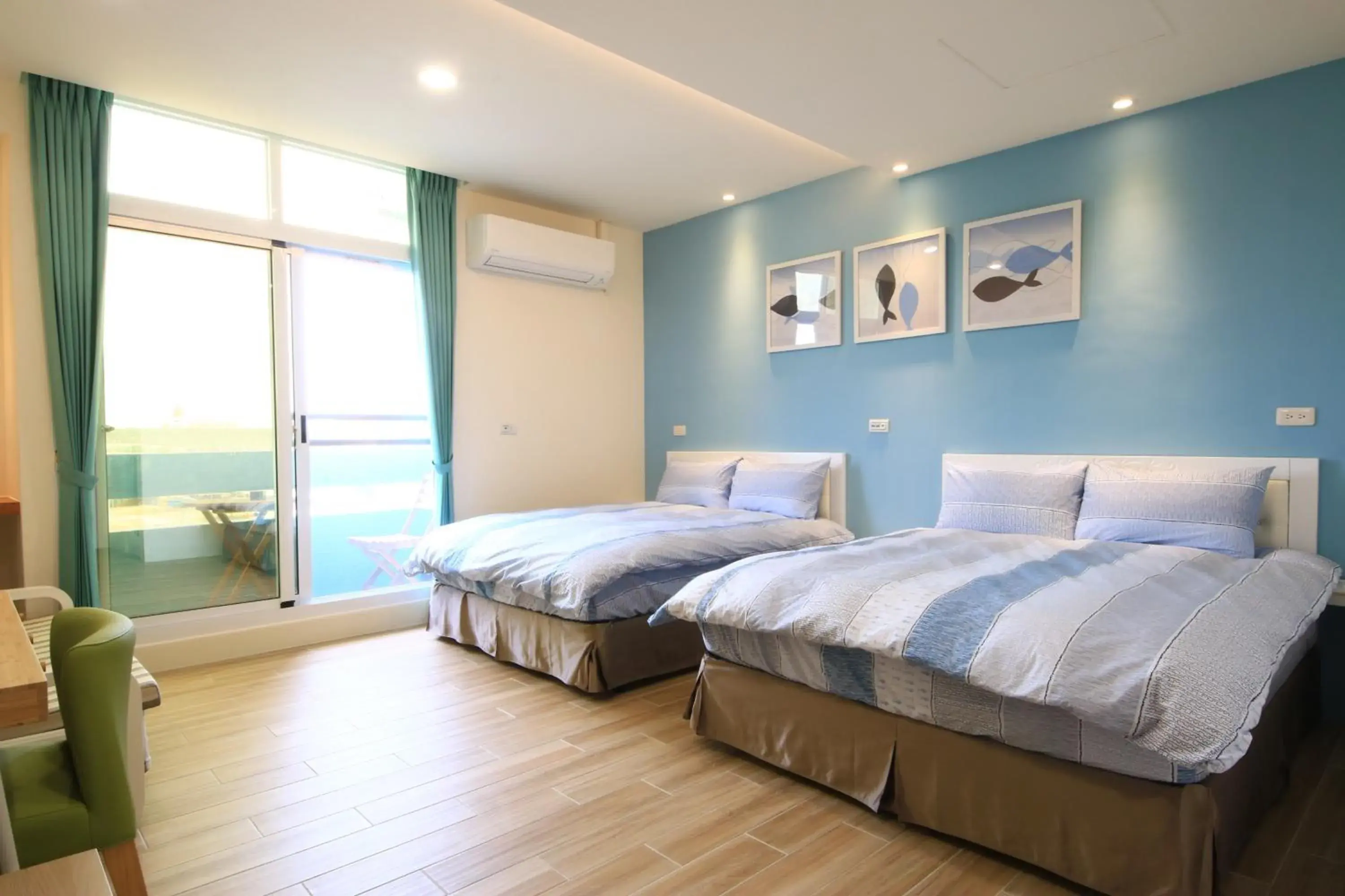 Family Room with Balcony in The Wind BnB Ⅱ Family Room with Balcony in The Wind BnB Ⅱ