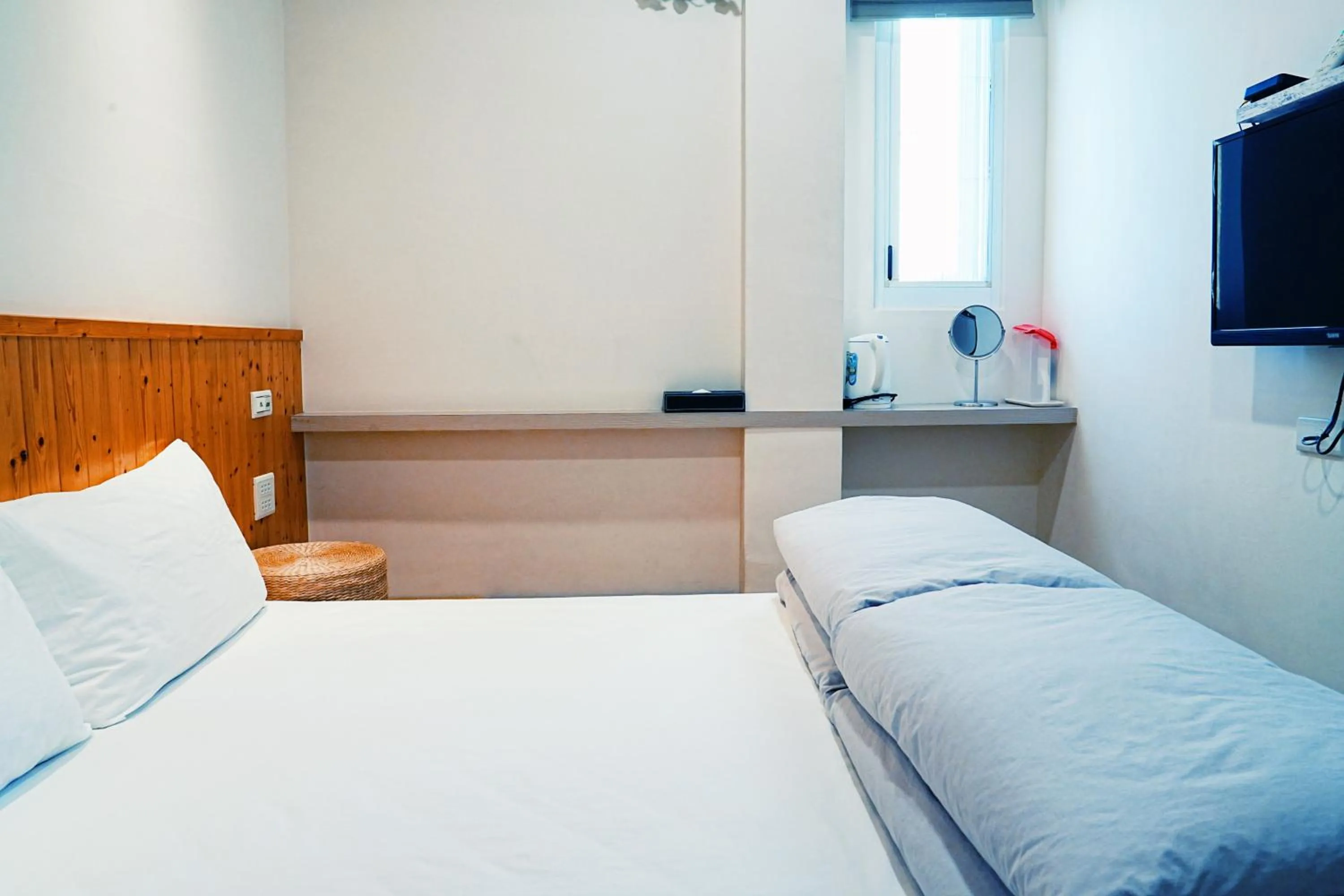 Coffee/tea facilities, Bed in The Wind BnB Ⅱ