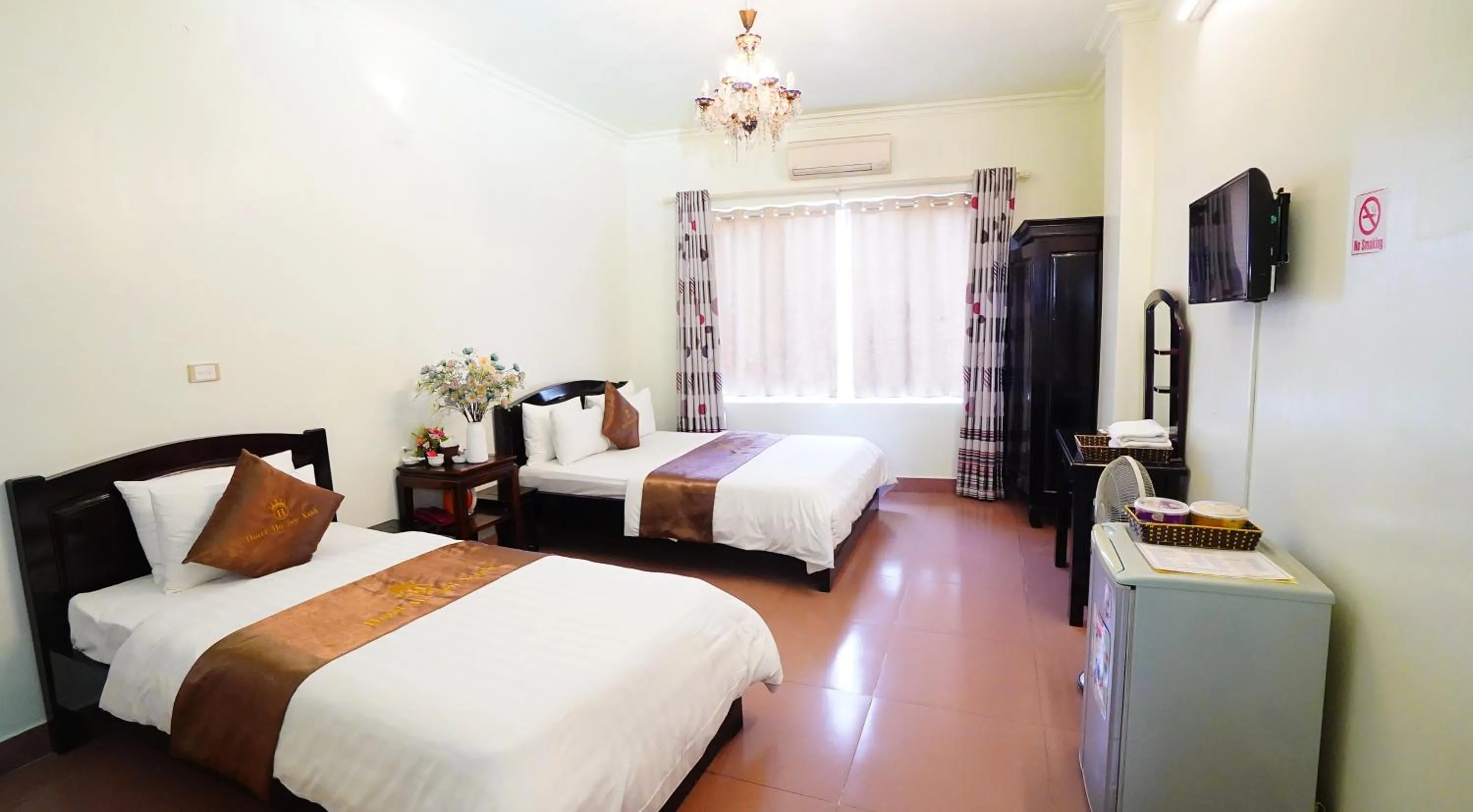 Bed in Ho Sen Xanh Hotel