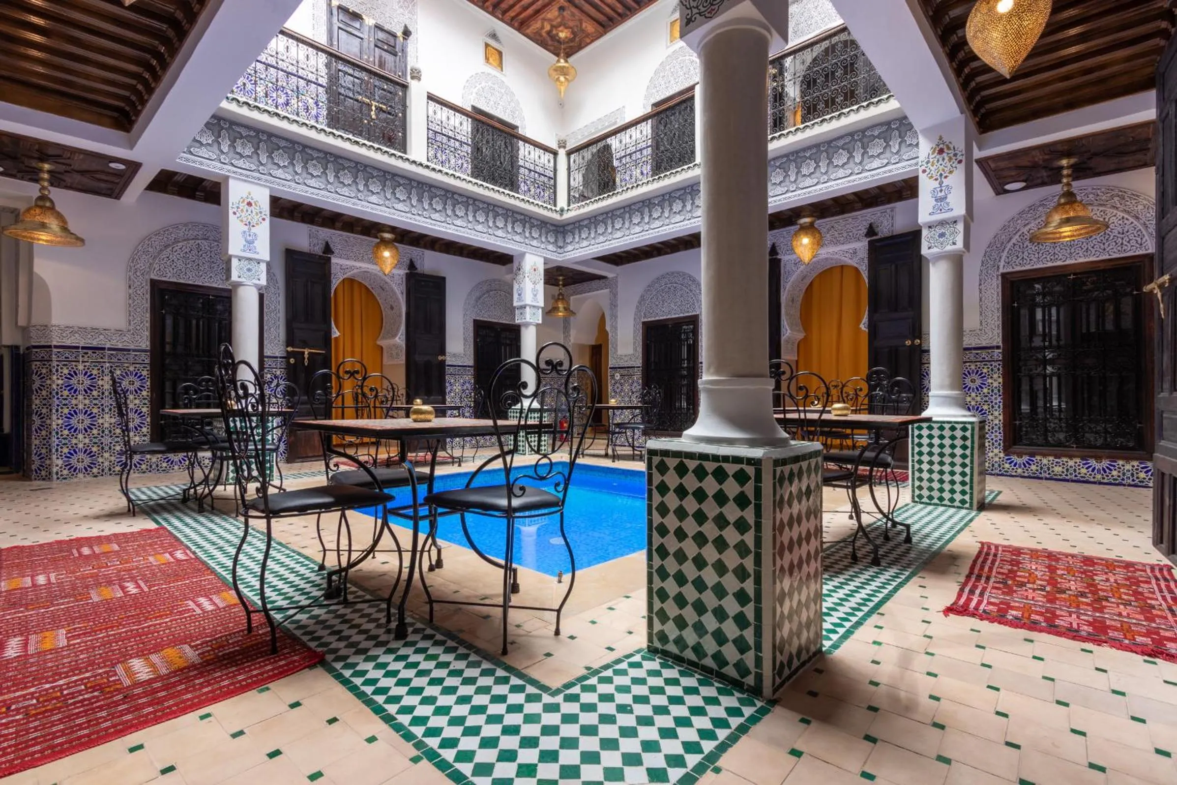 Swimming pool in Riad Medina Art & Suites
