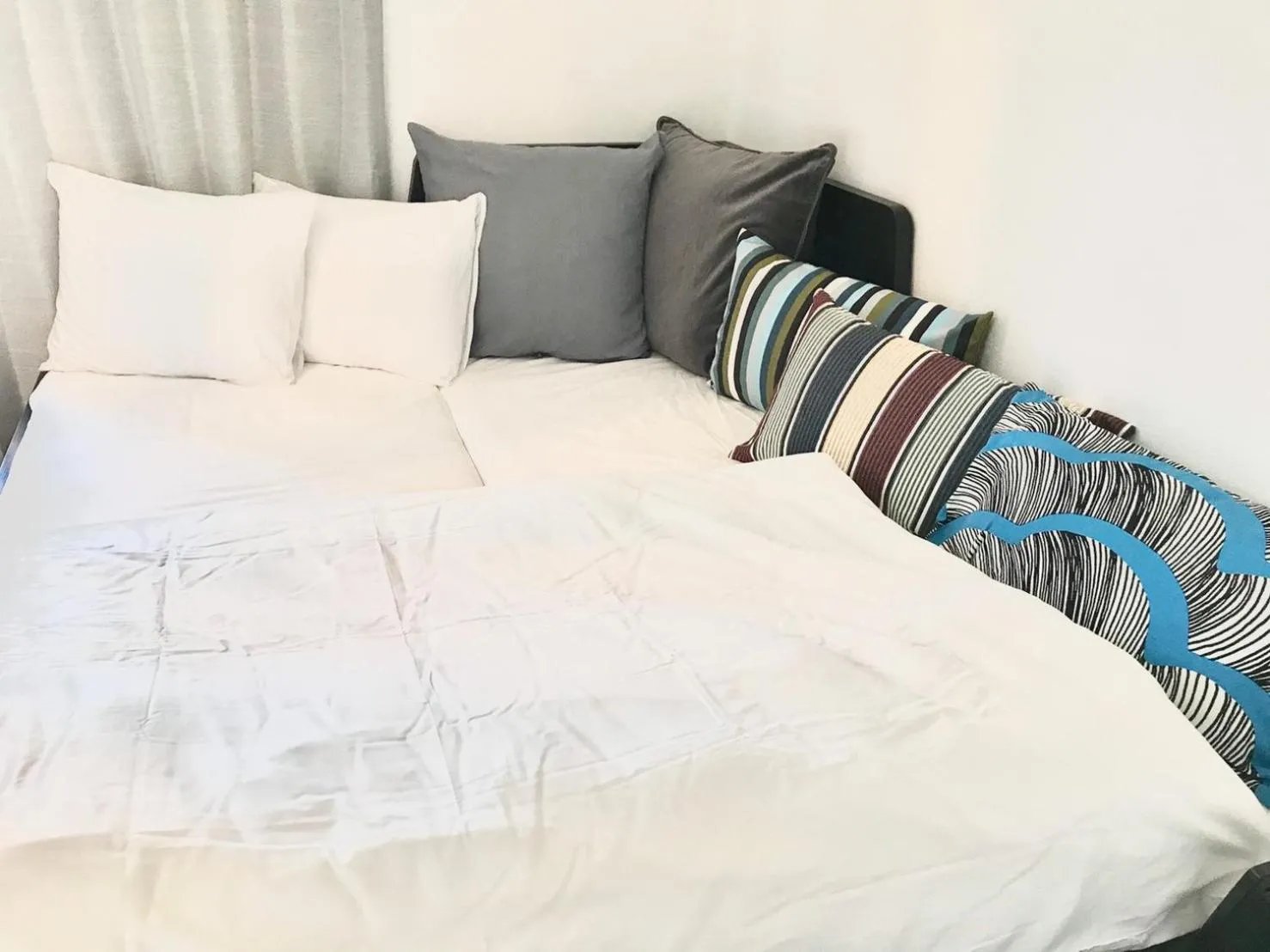 Bed in Local Hakata apartment No8