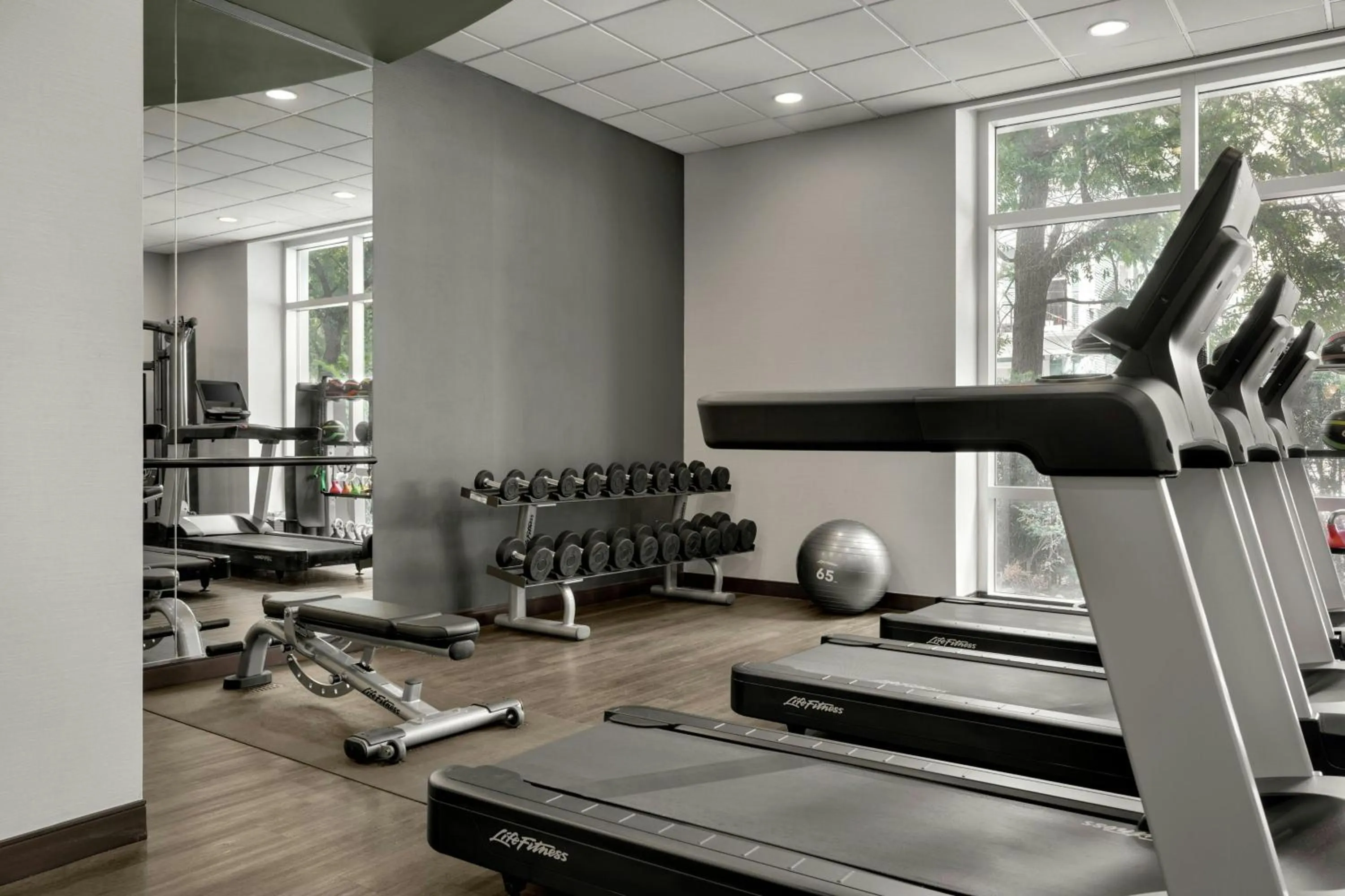 Fitness centre/facilities in Hotel Tonnelle New Orleans, a Tribute Portfolio Hotel