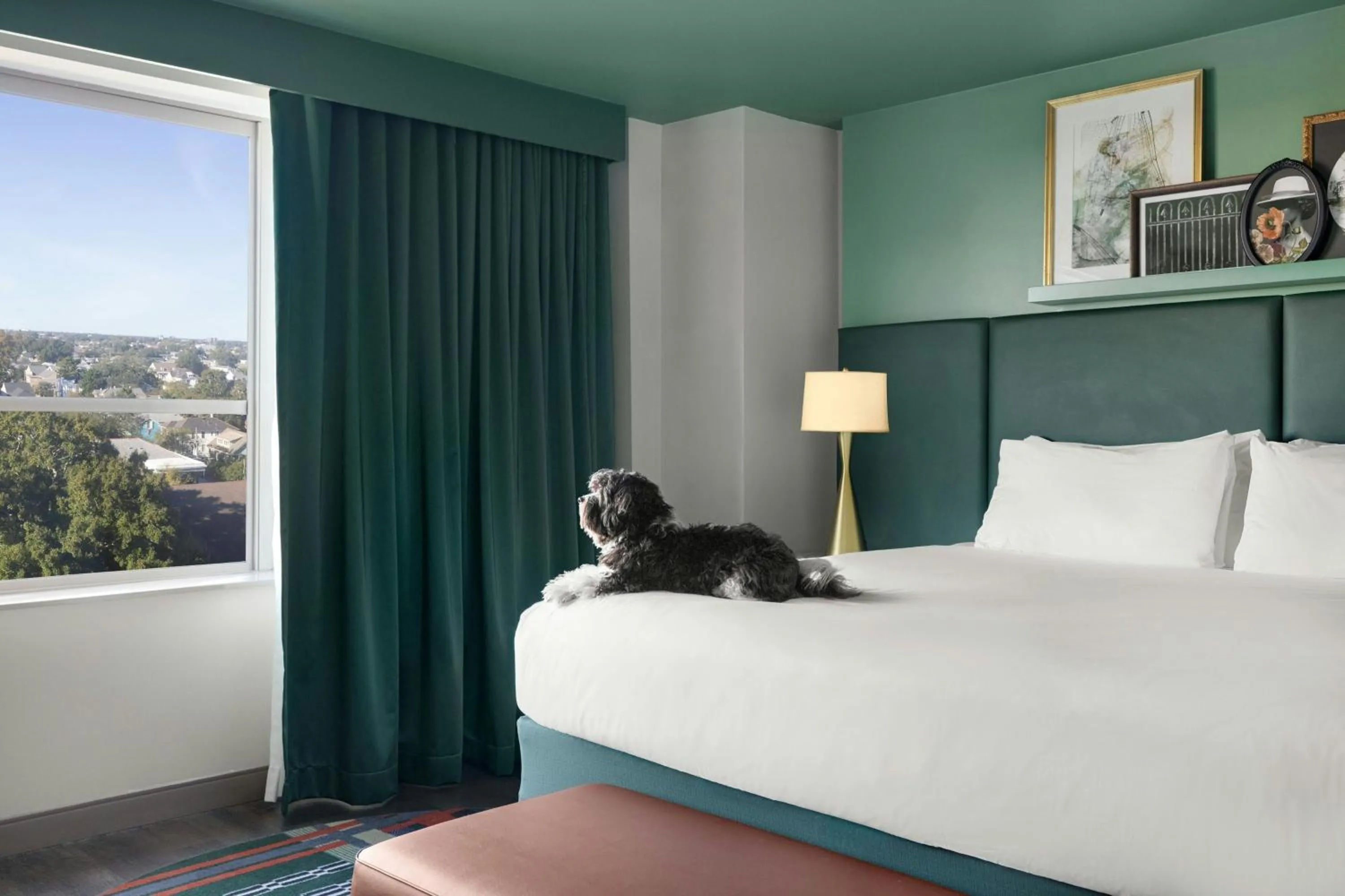 Photo of the whole room, Bed in Hotel Tonnelle New Orleans, a Tribute Portfolio Hotel