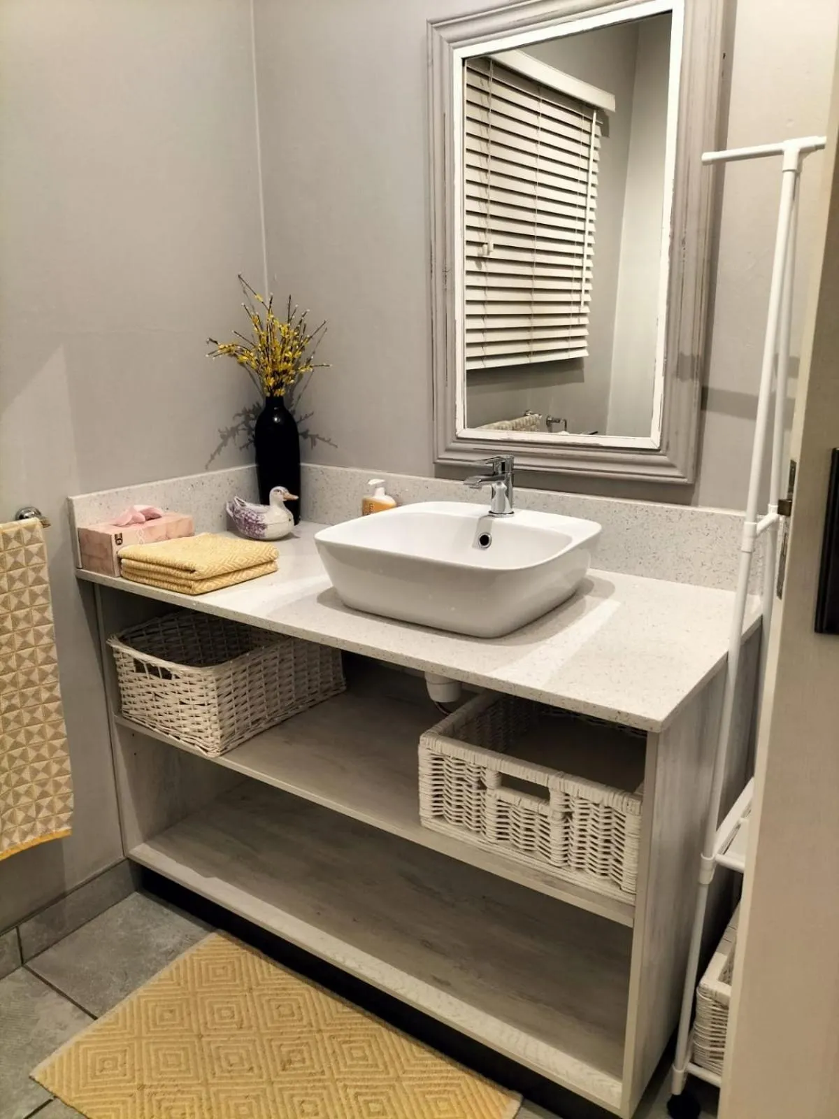 Bathroom in Hadeda Hall