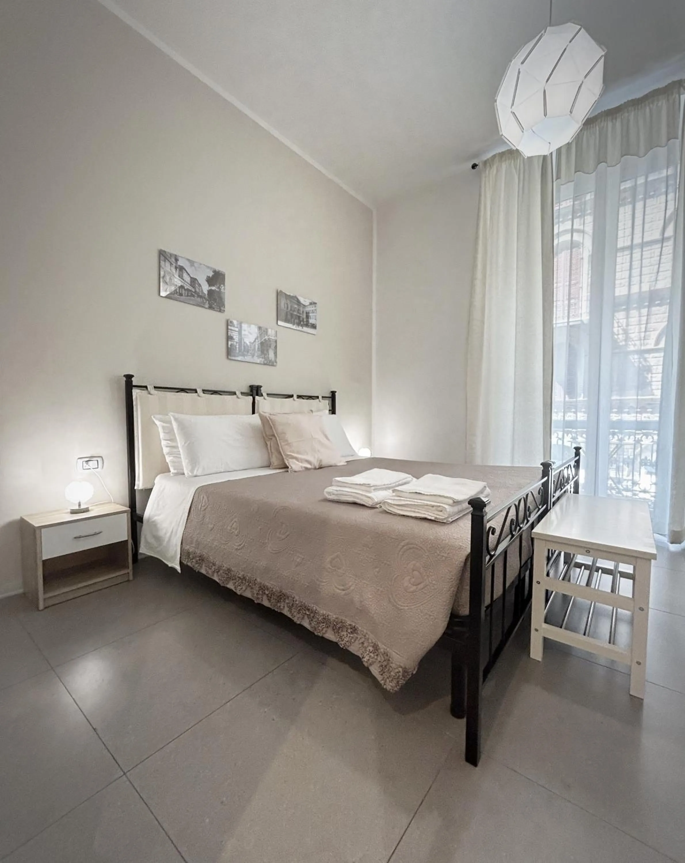 Bed in Affittacamere Everest