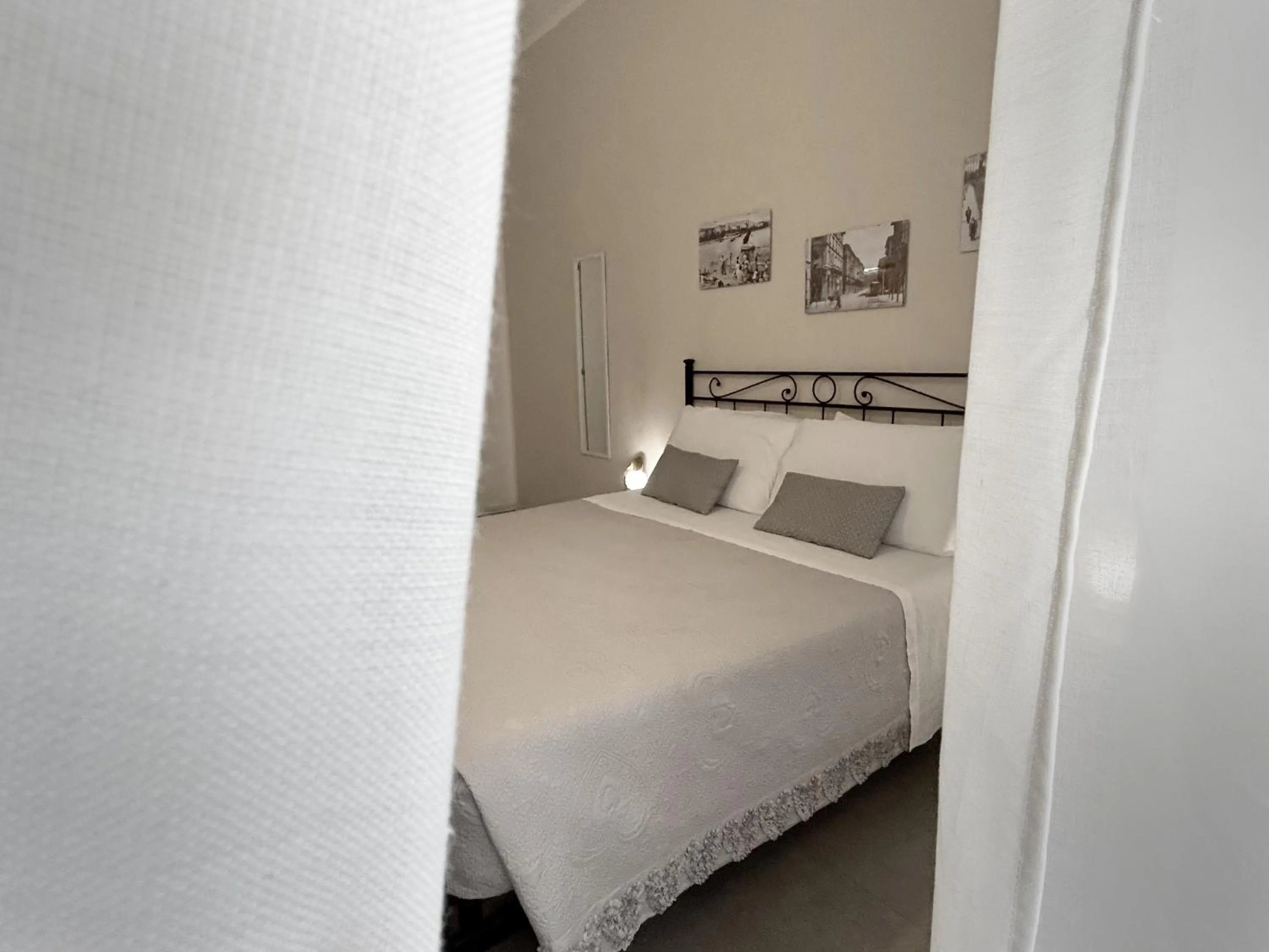 Bedroom, Bed in Affittacamere Everest