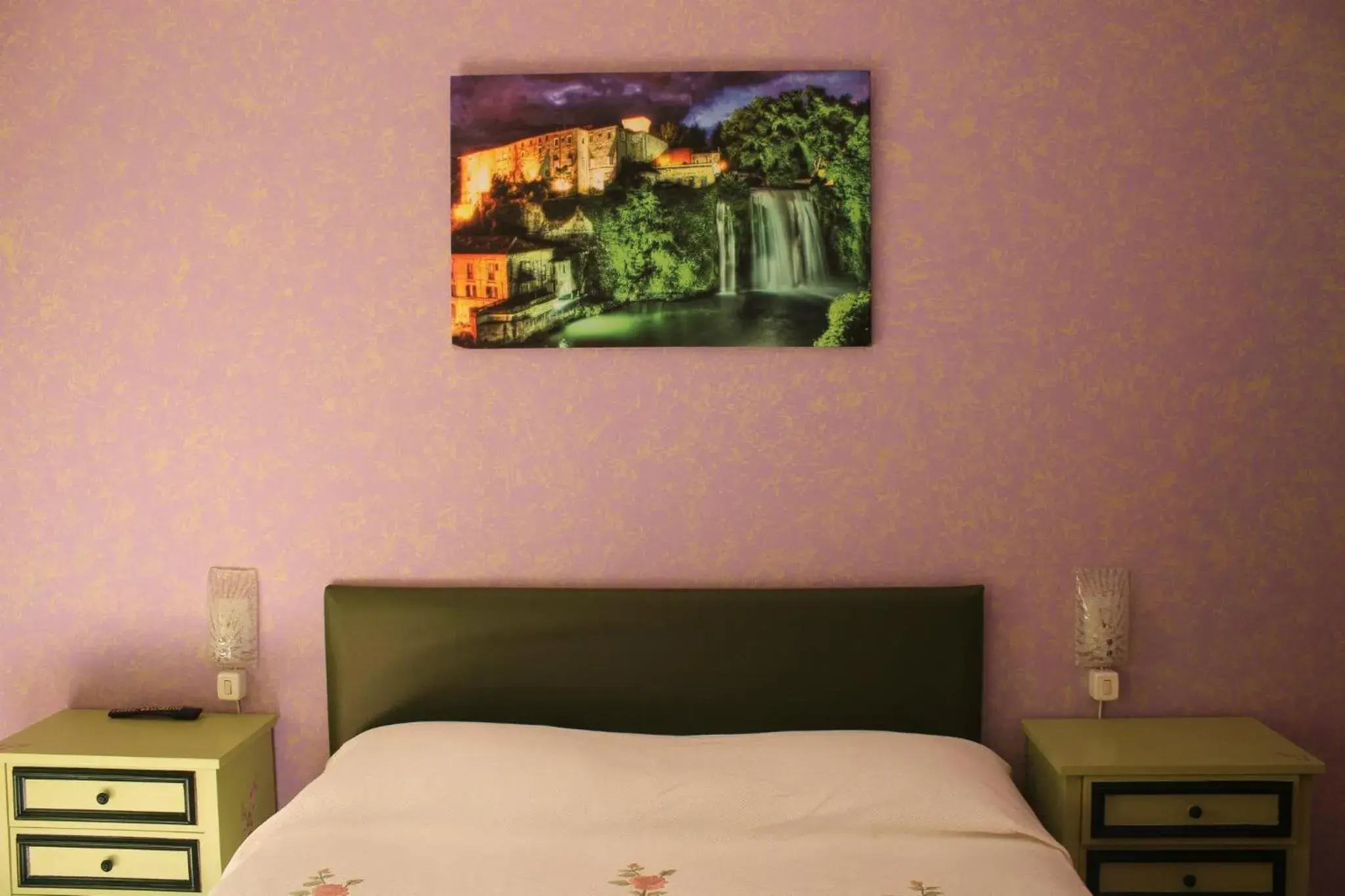 Double Room with Private External Bathroom - single occupancy in Casa Radiosa Double Room with Private External Bathroom - single occupancy in Casa Radiosa