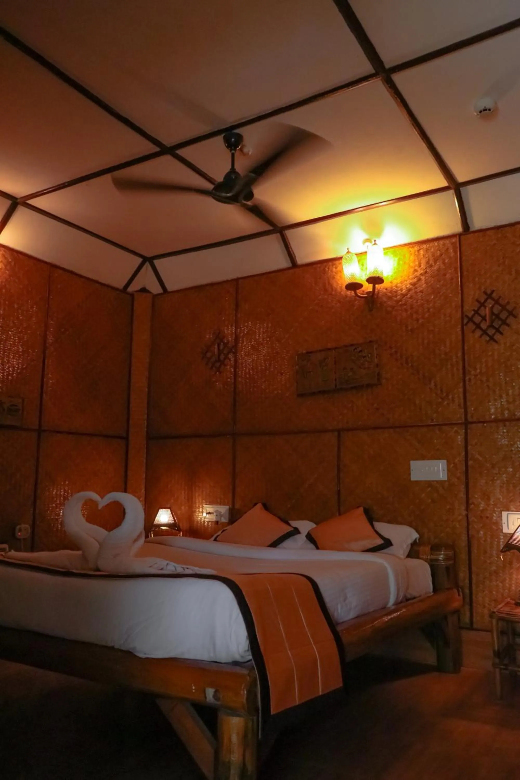 Bed in Blue Bird Resort