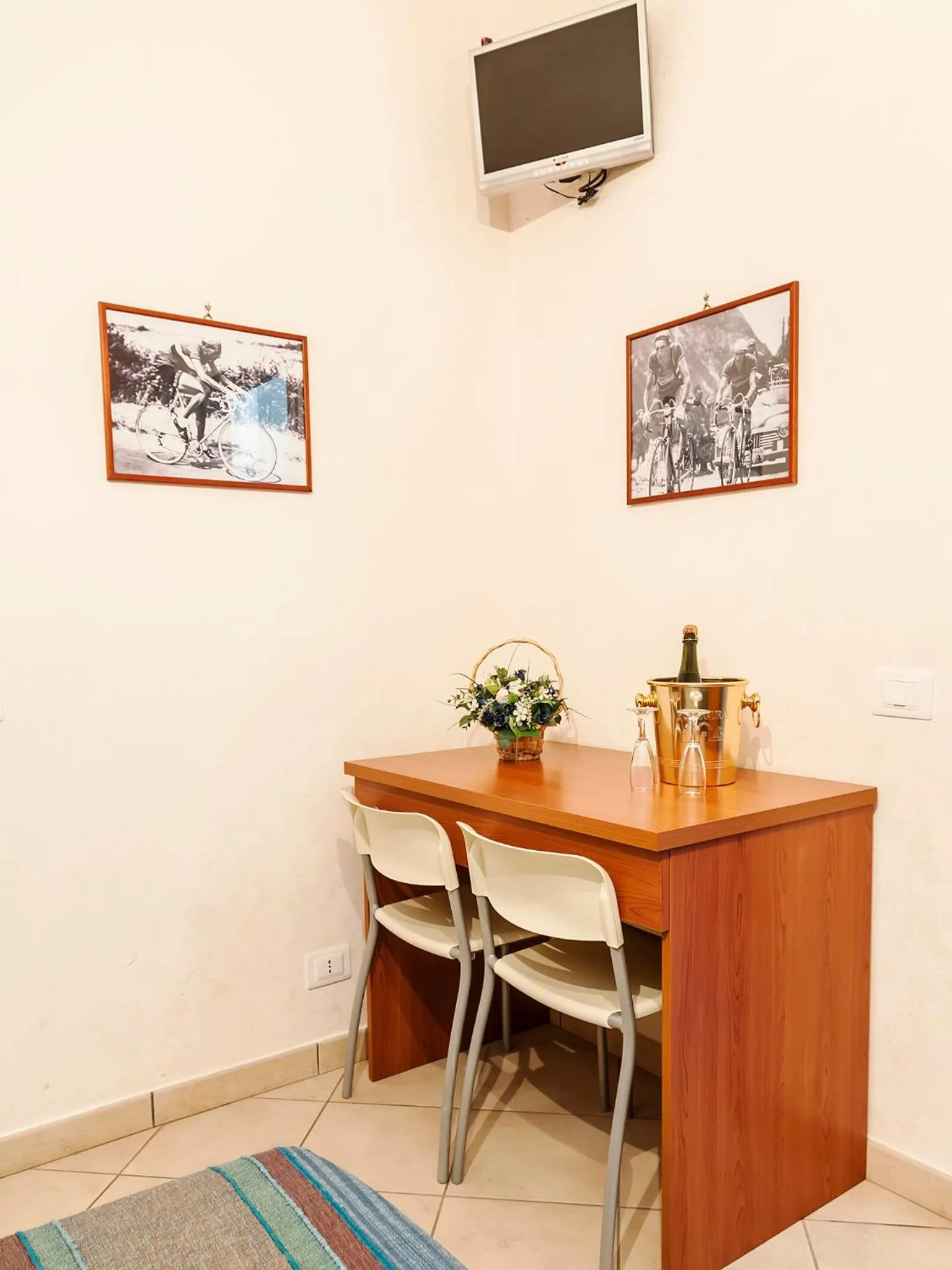 Double or Twin Room in La Casa degli Artisti 1