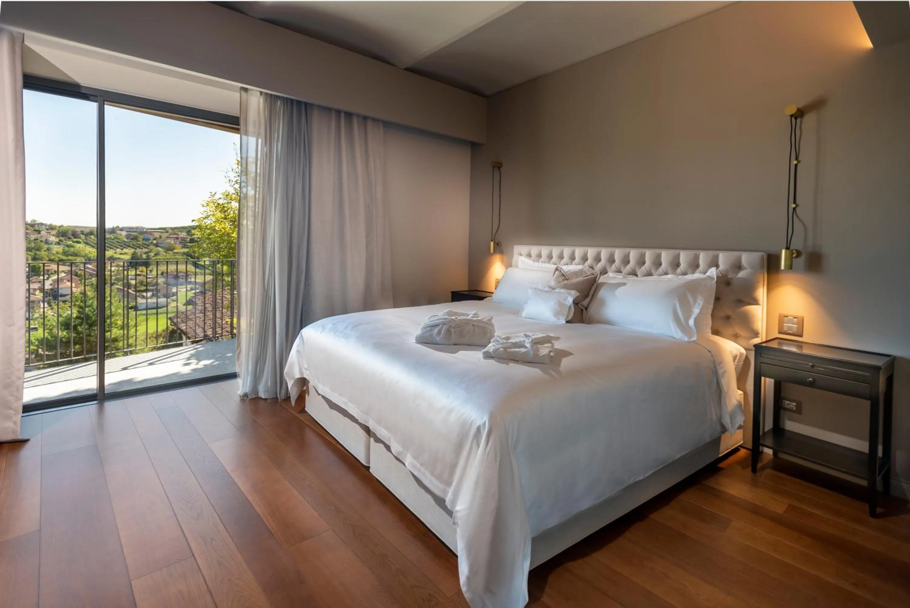 View (from property/room), Bed in Dimora Cordero