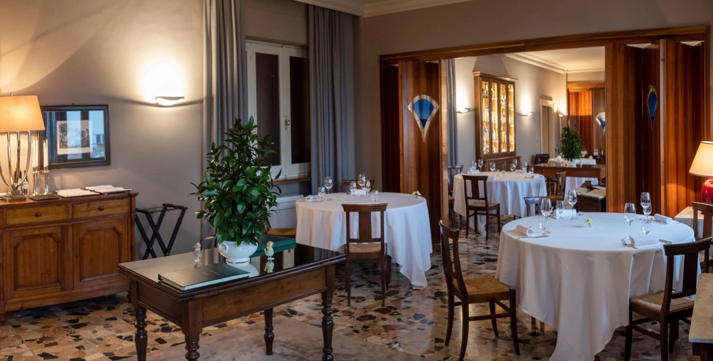 Restaurant/places to eat in Dimora Cordero