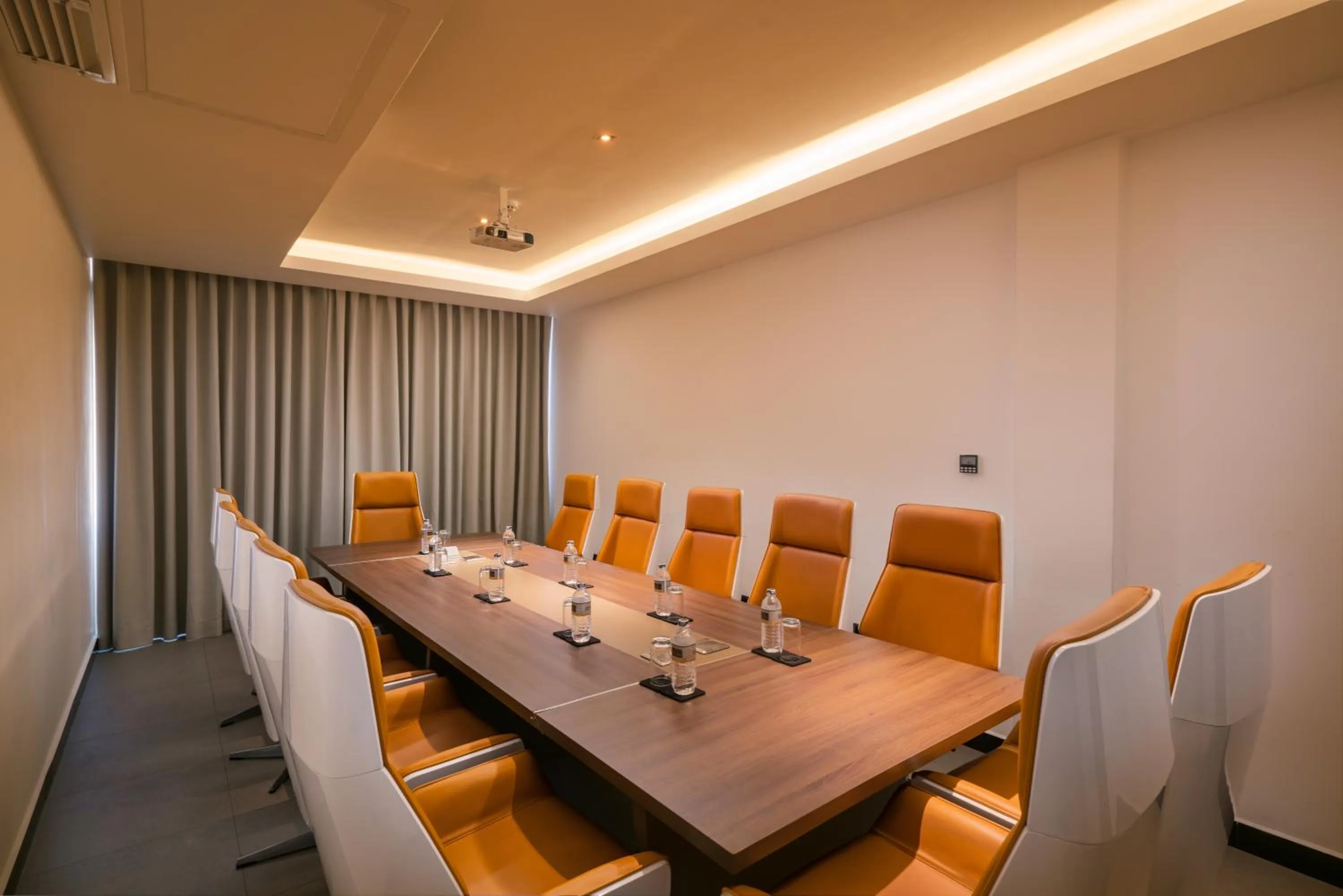 Business facilities in Regal Réseau Hotel & Spa