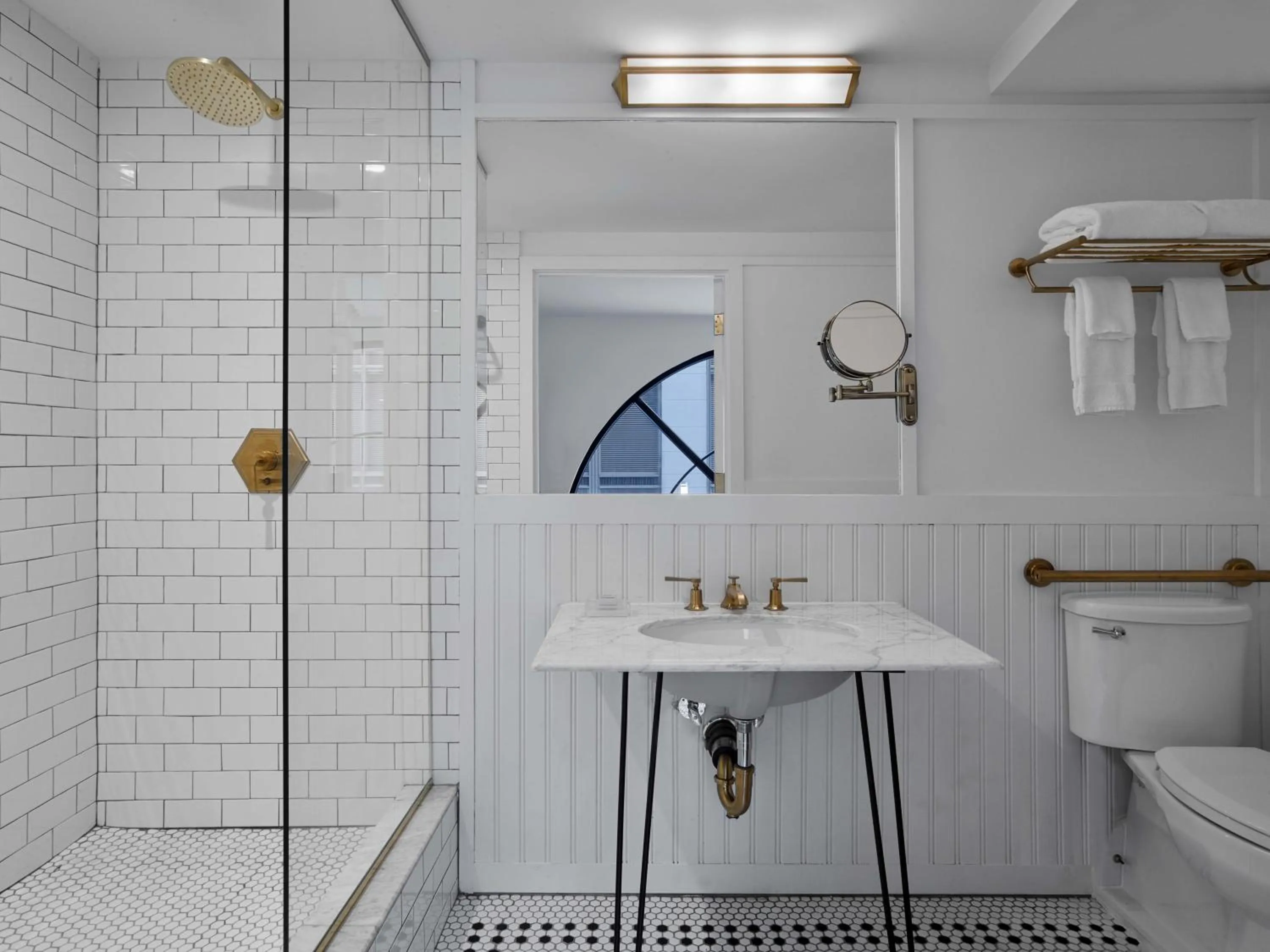 Bathroom in Life Hotel New York