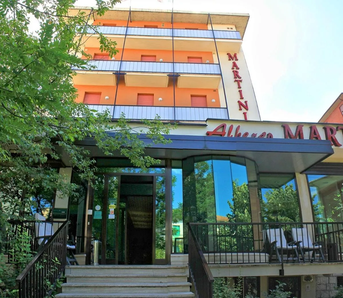 Facade/entrance in Albergo Martini