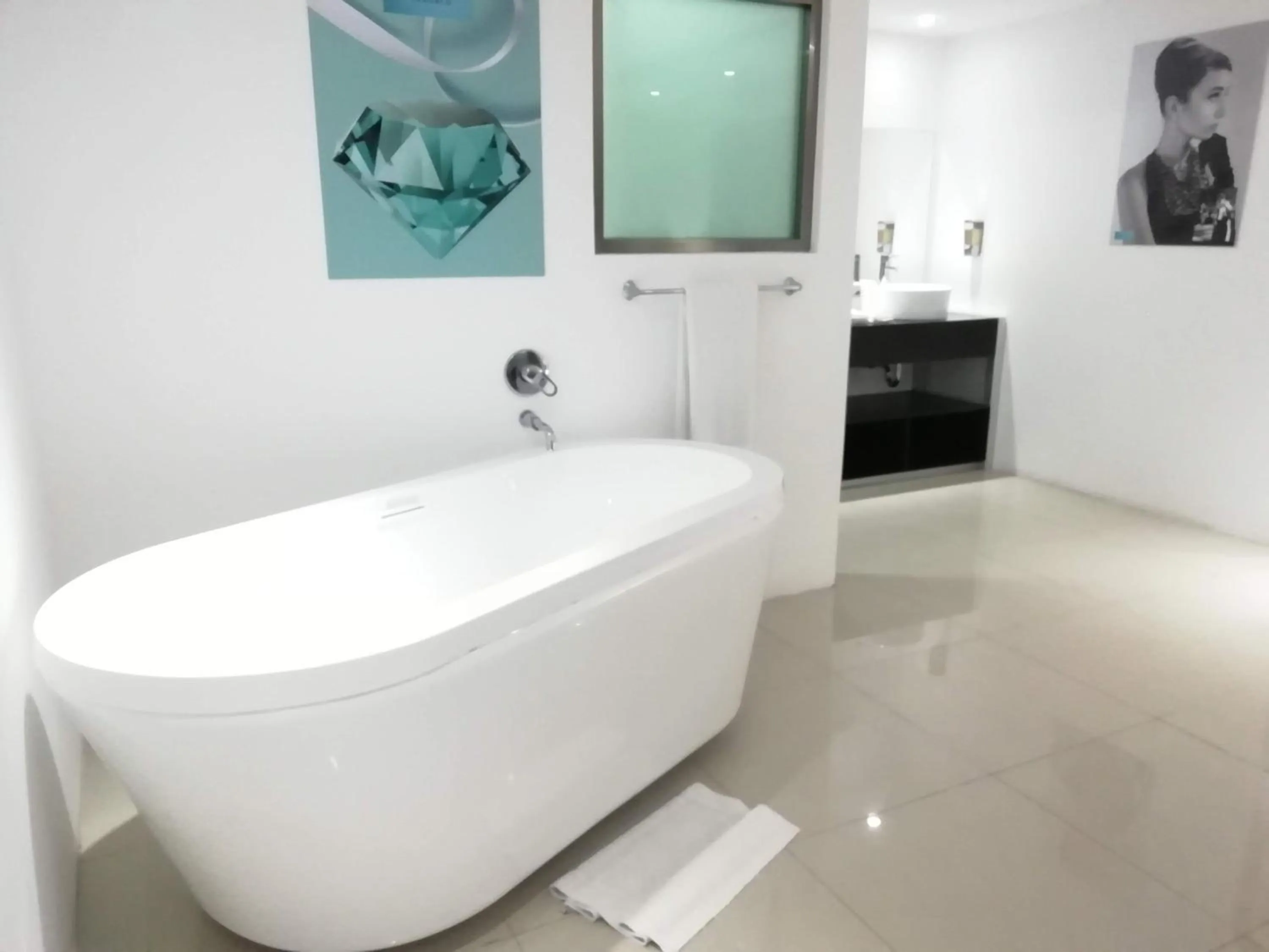 Bathroom in Spazio Boutique Hotel