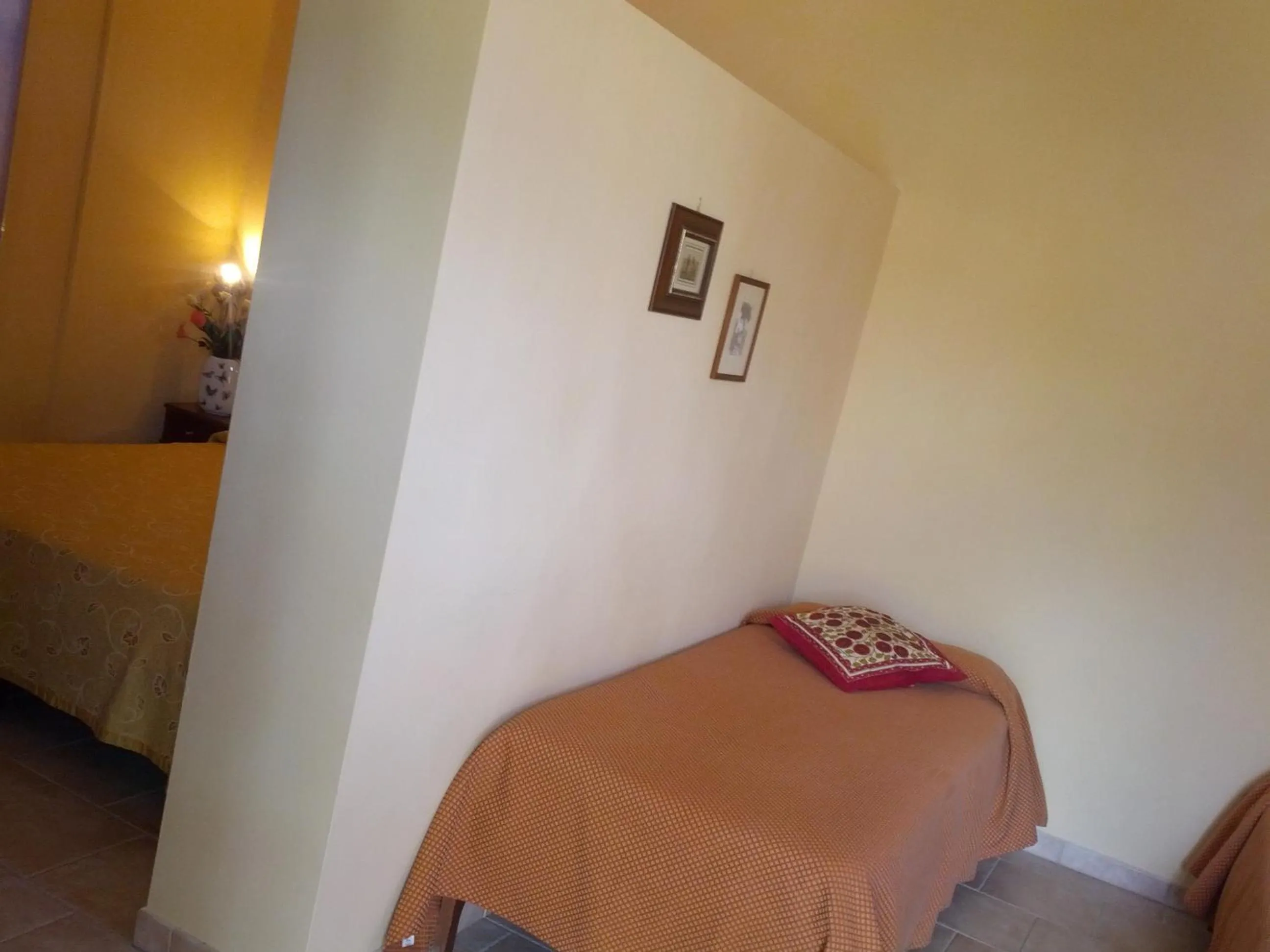 Bed in Hotel Il Malandrone