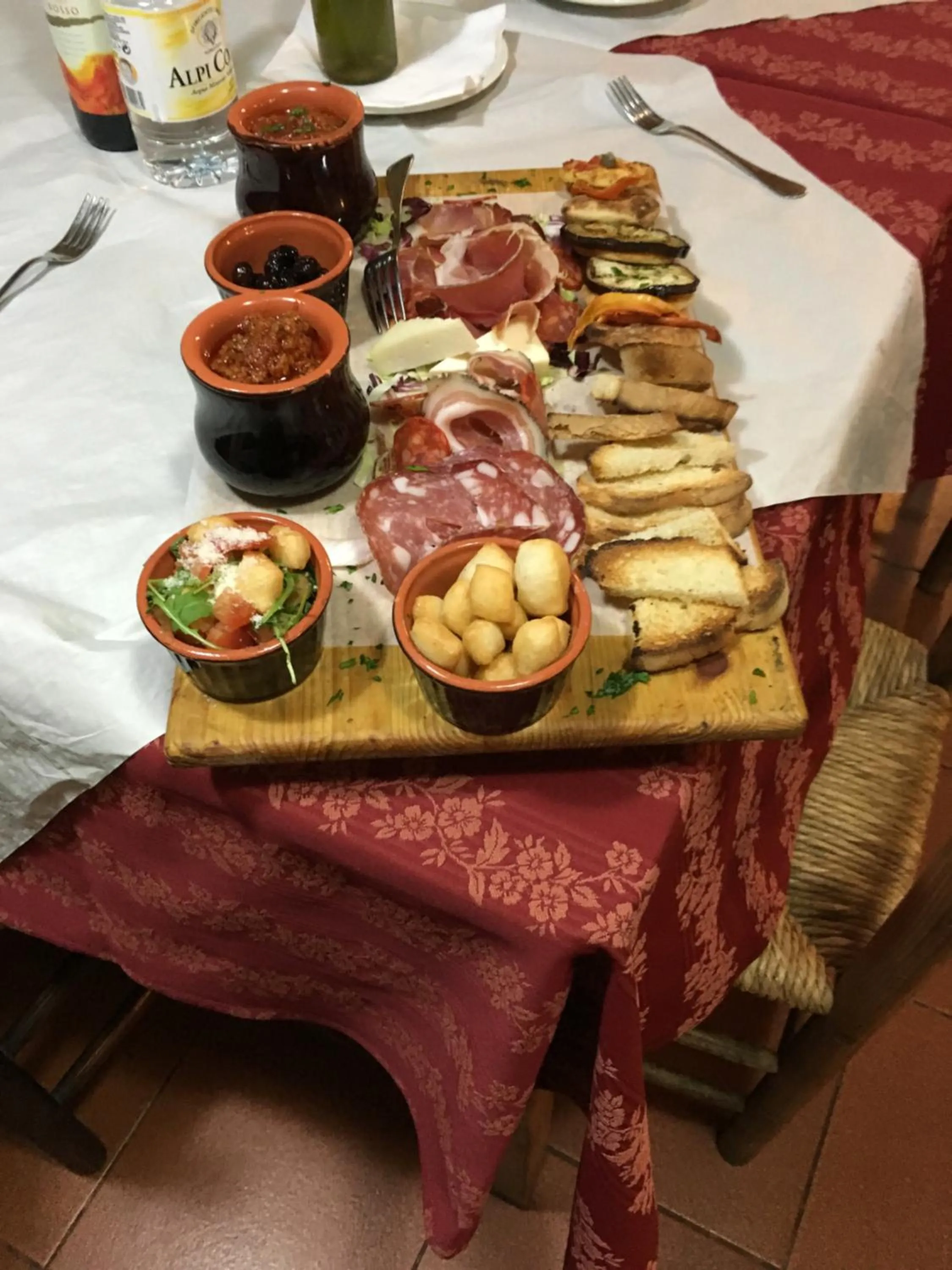 Restaurant/places to eat in Hotel Il Malandrone