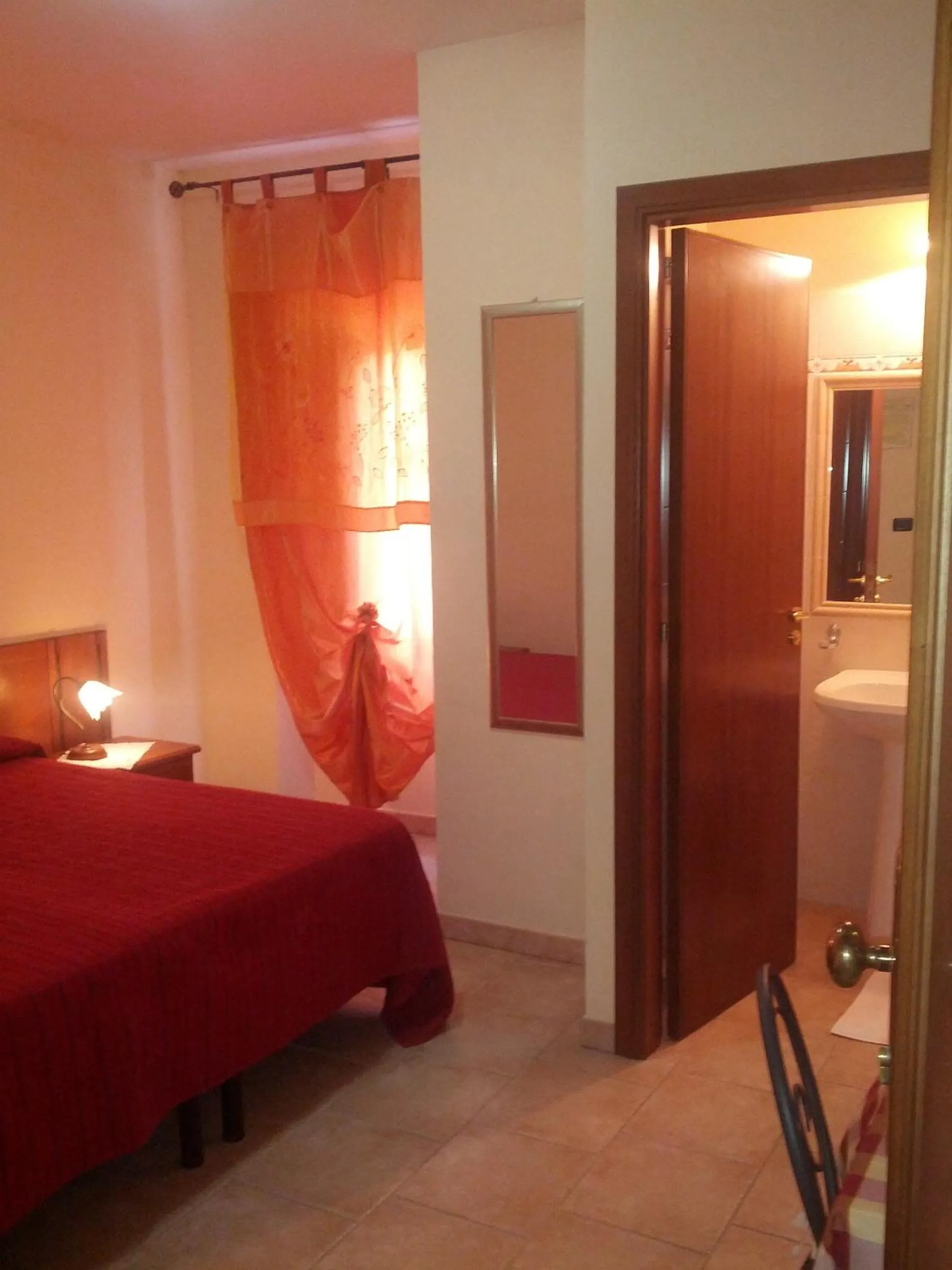 Day, Bed in Hotel Il Malandrone