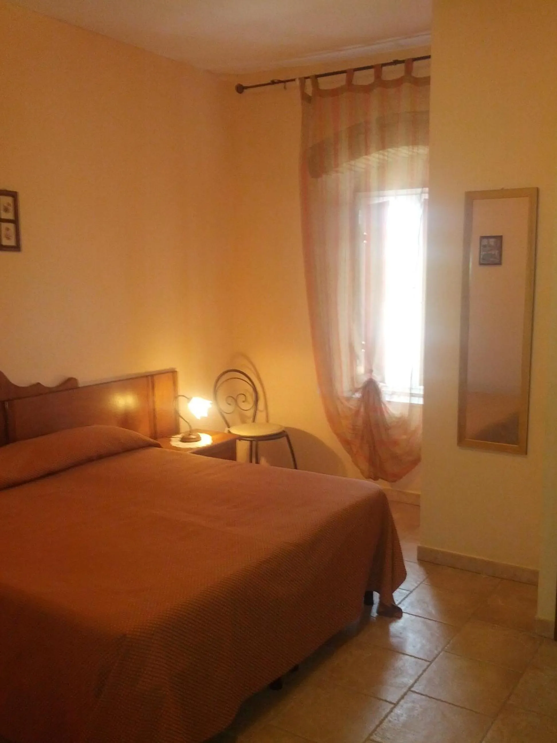 Day, Bed in Hotel Il Malandrone
