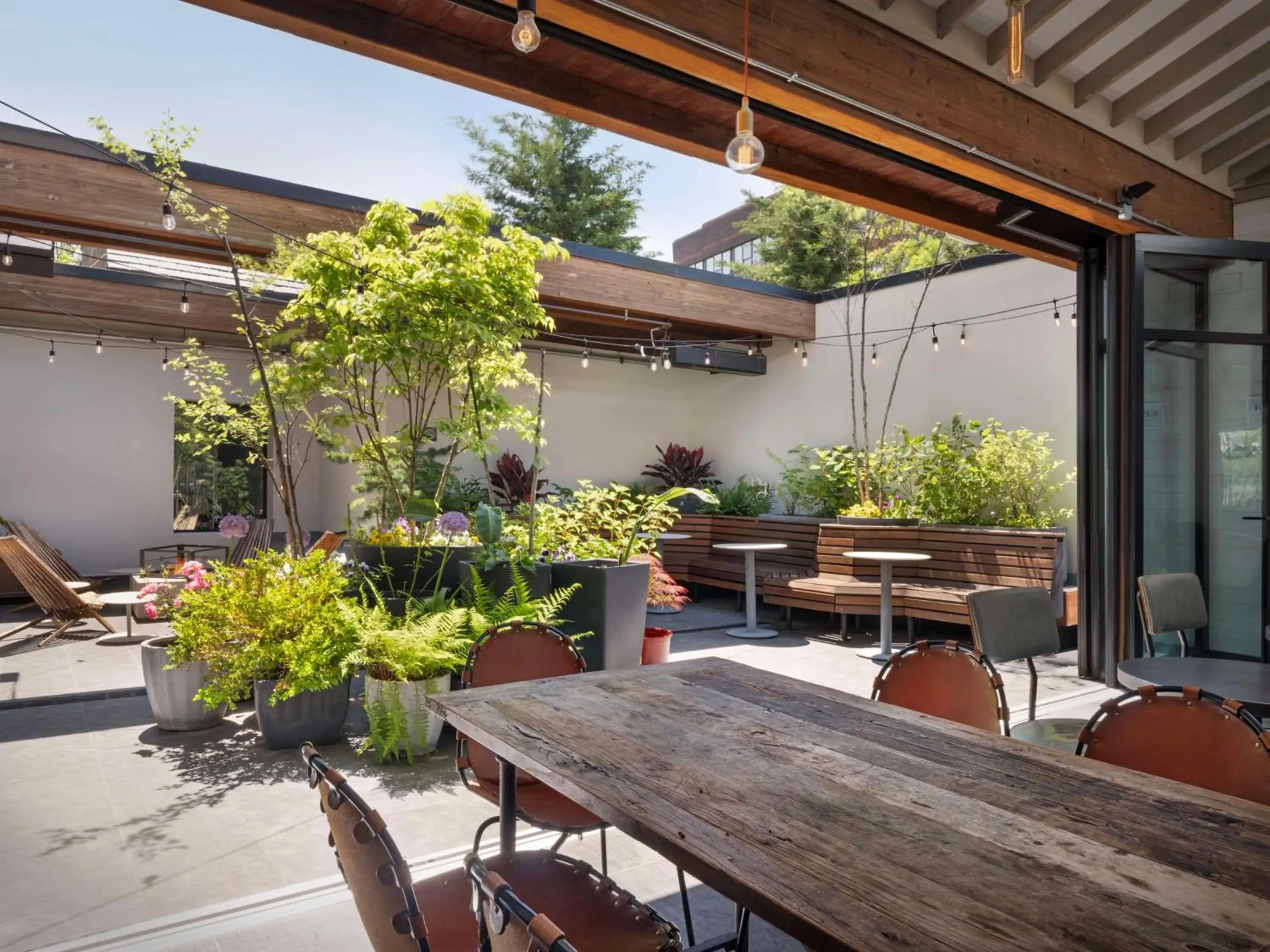 Breakfast in Freepoint Hotel Cambridge, Tapestry Collection by Hilton Breakfast in Freepoint Hotel Cambridge, Tapestry Collection by Hilton