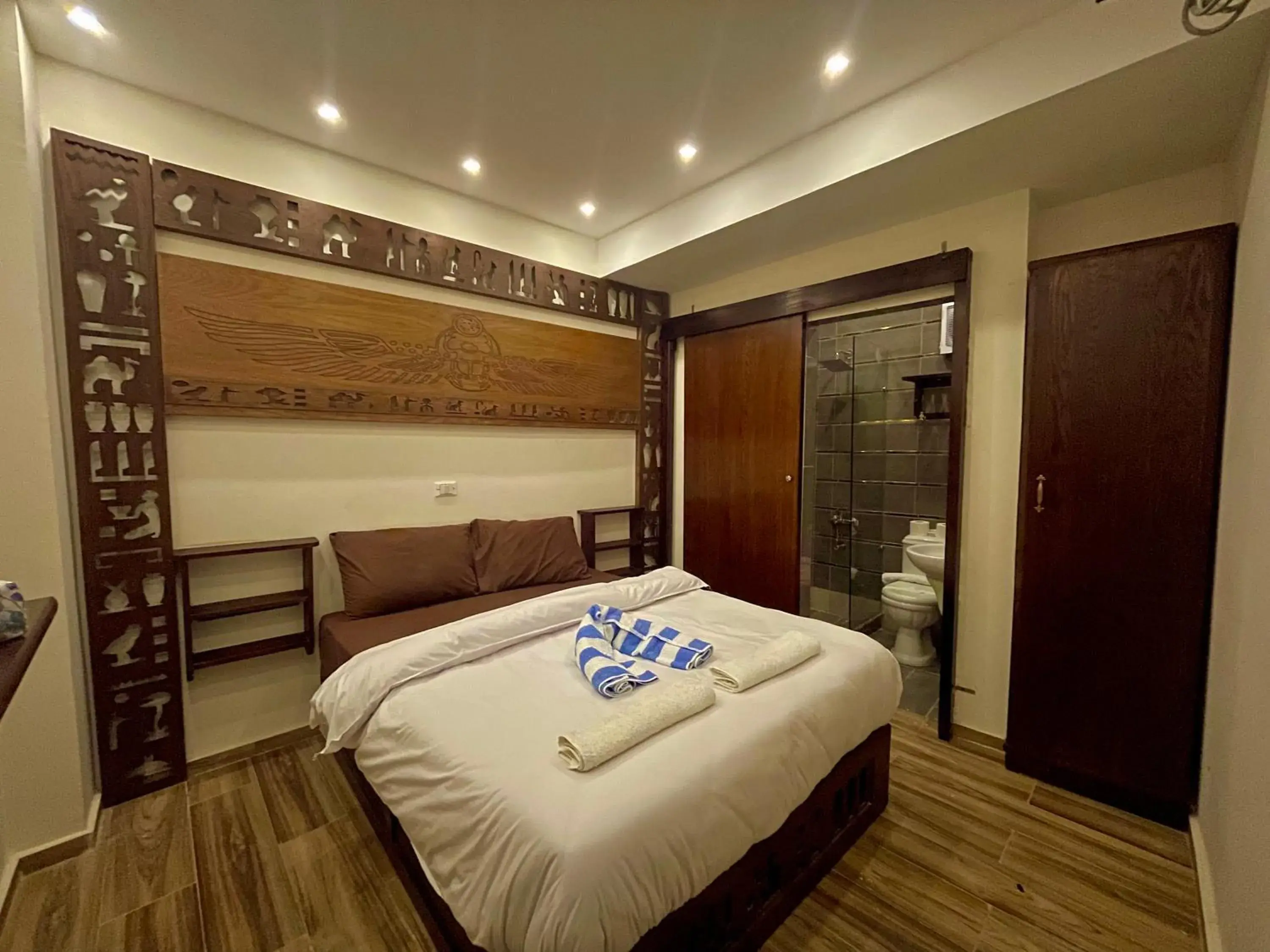 Large Double or Twin Room in Sahara Pyramids Inn Large Double or Twin Room in Sahara Pyramids Inn