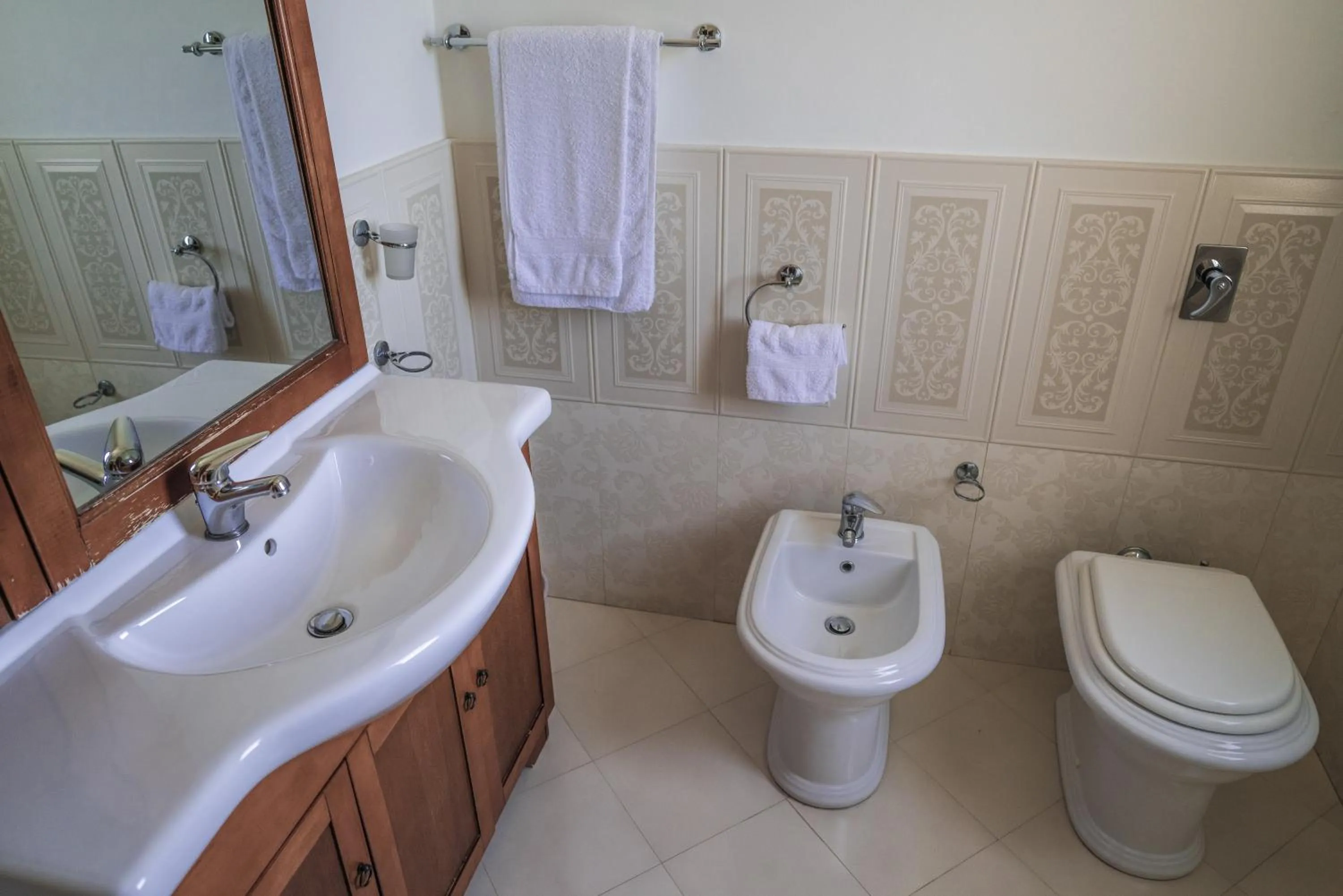 Shower in Casa Piano del Re