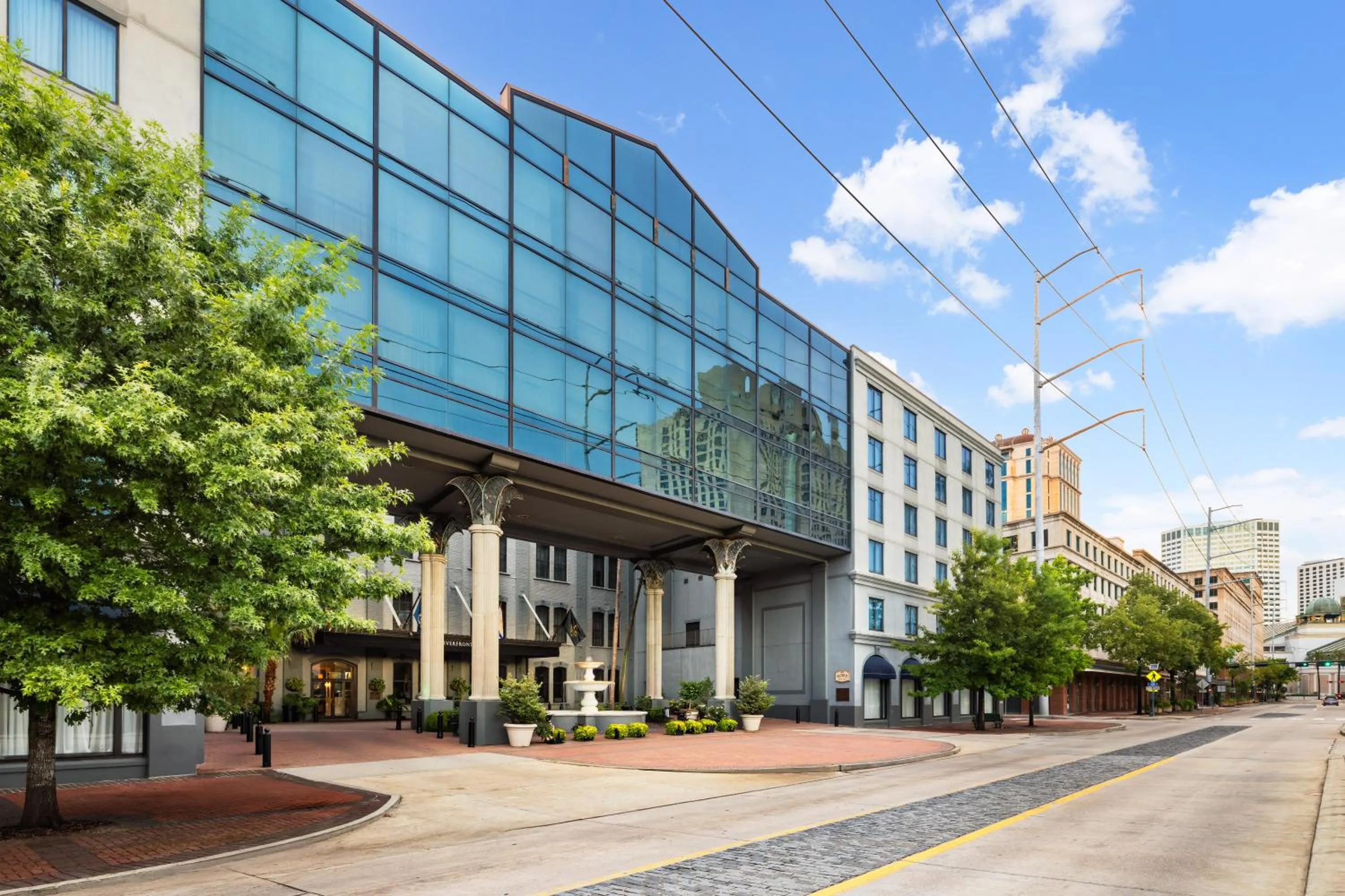 Facade/entrance in Riverfront Hotel New Orleans