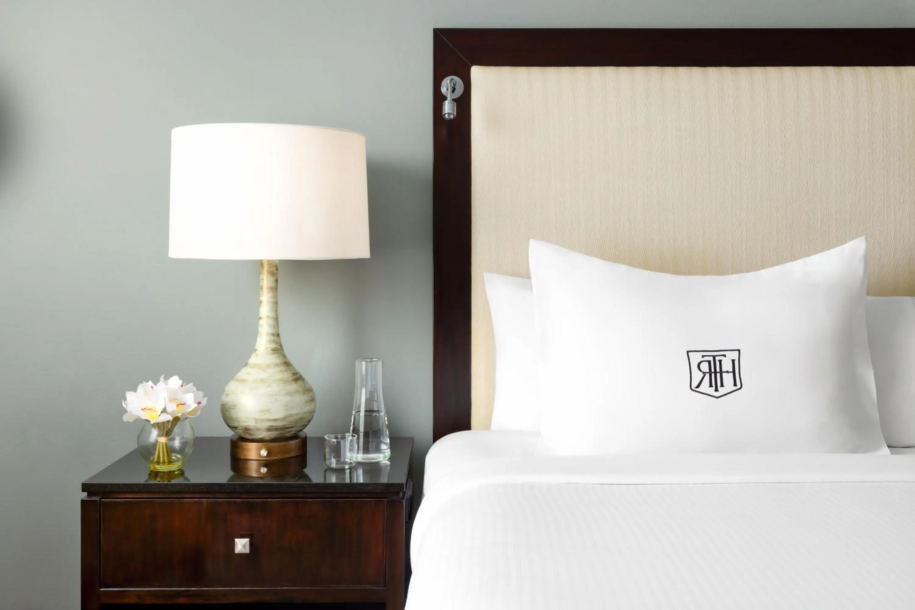 Bed in Riverfront Hotel New Orleans