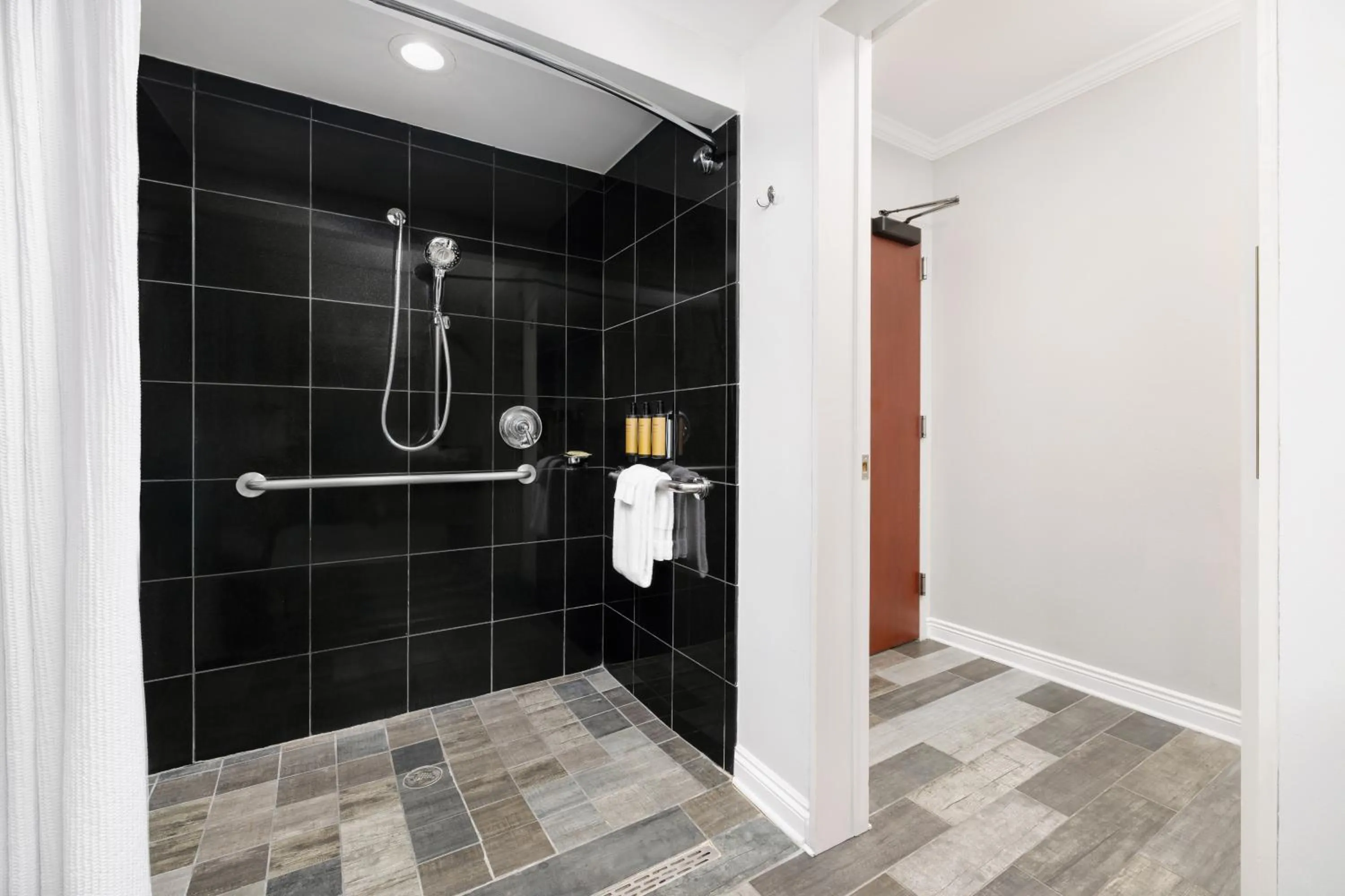 Bathroom in Riverfront Hotel New Orleans