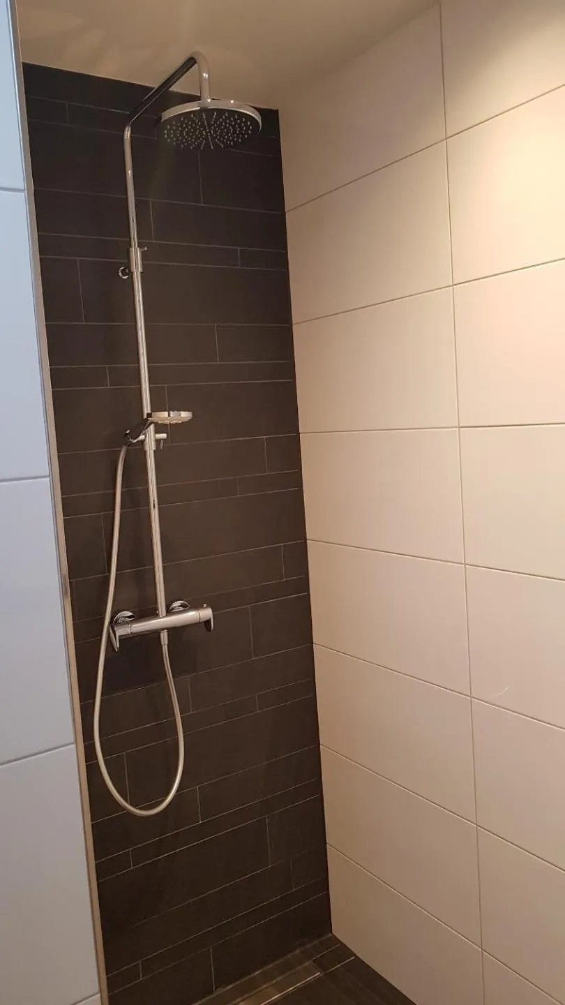 Shower in B&B La Vita Verde