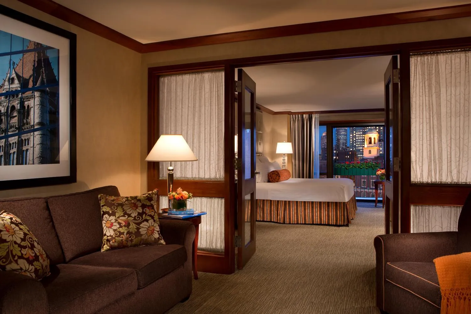 Photo of the whole room in The Bostonian Boston