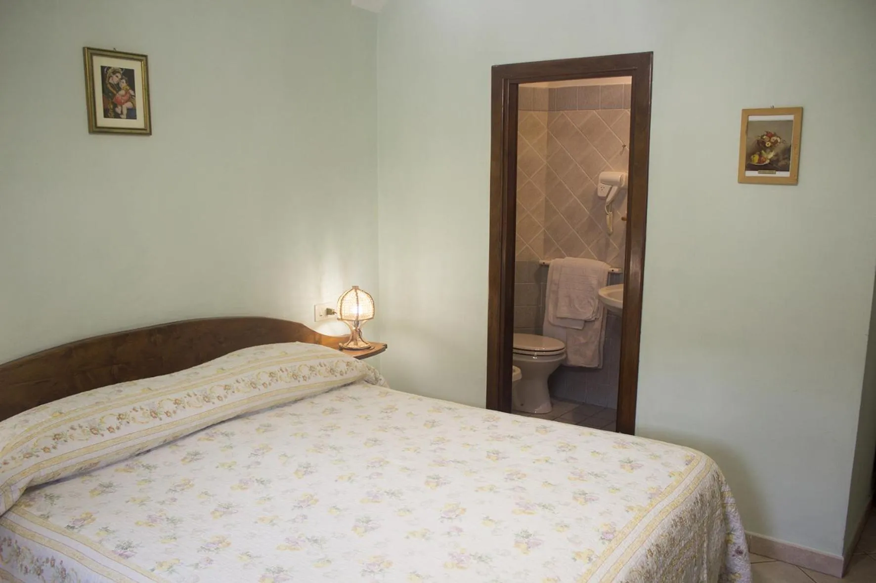 Photo of the whole room, Bed in Anticarua B&B