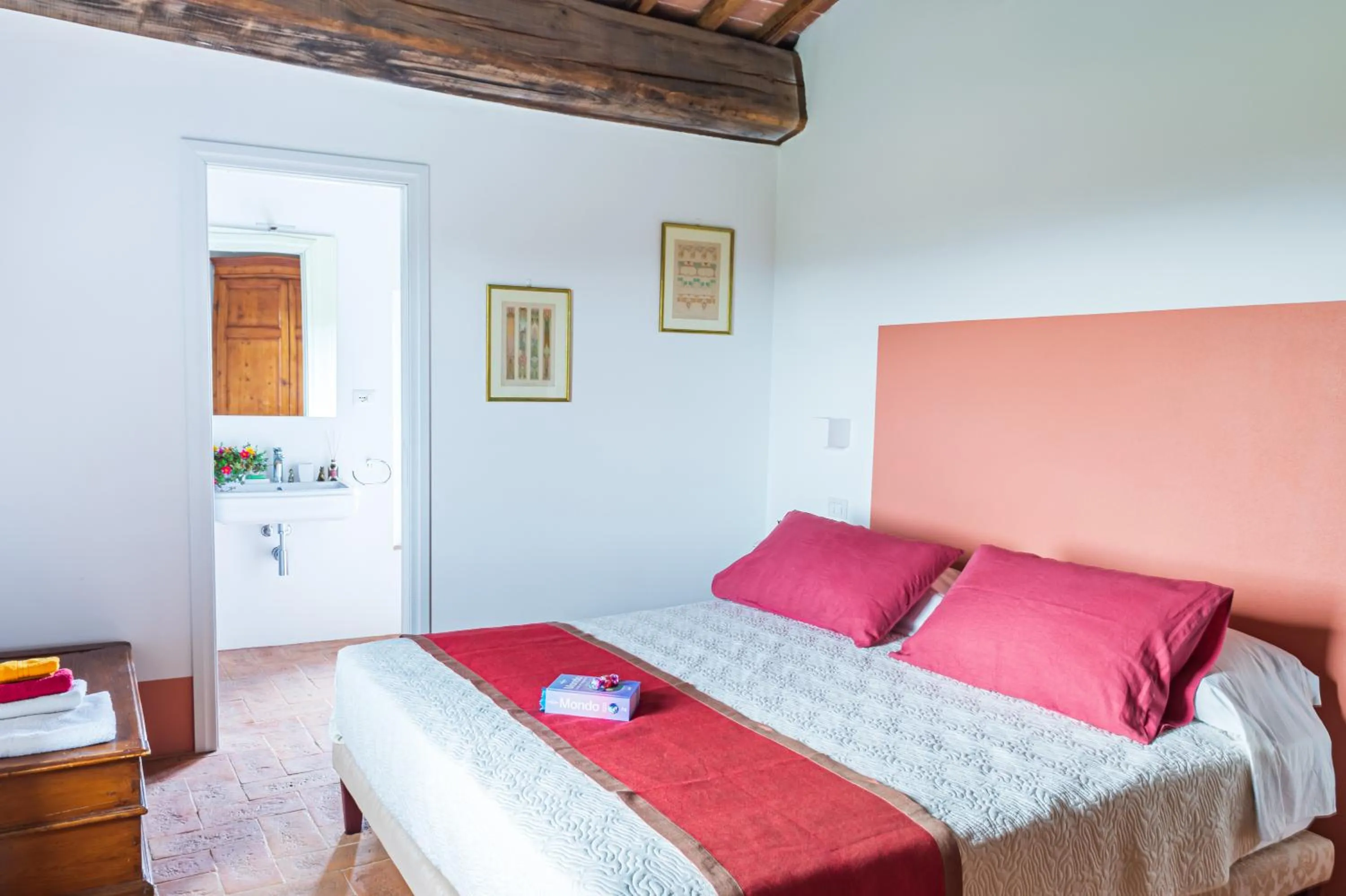 Bed in Tenuta La Santissima