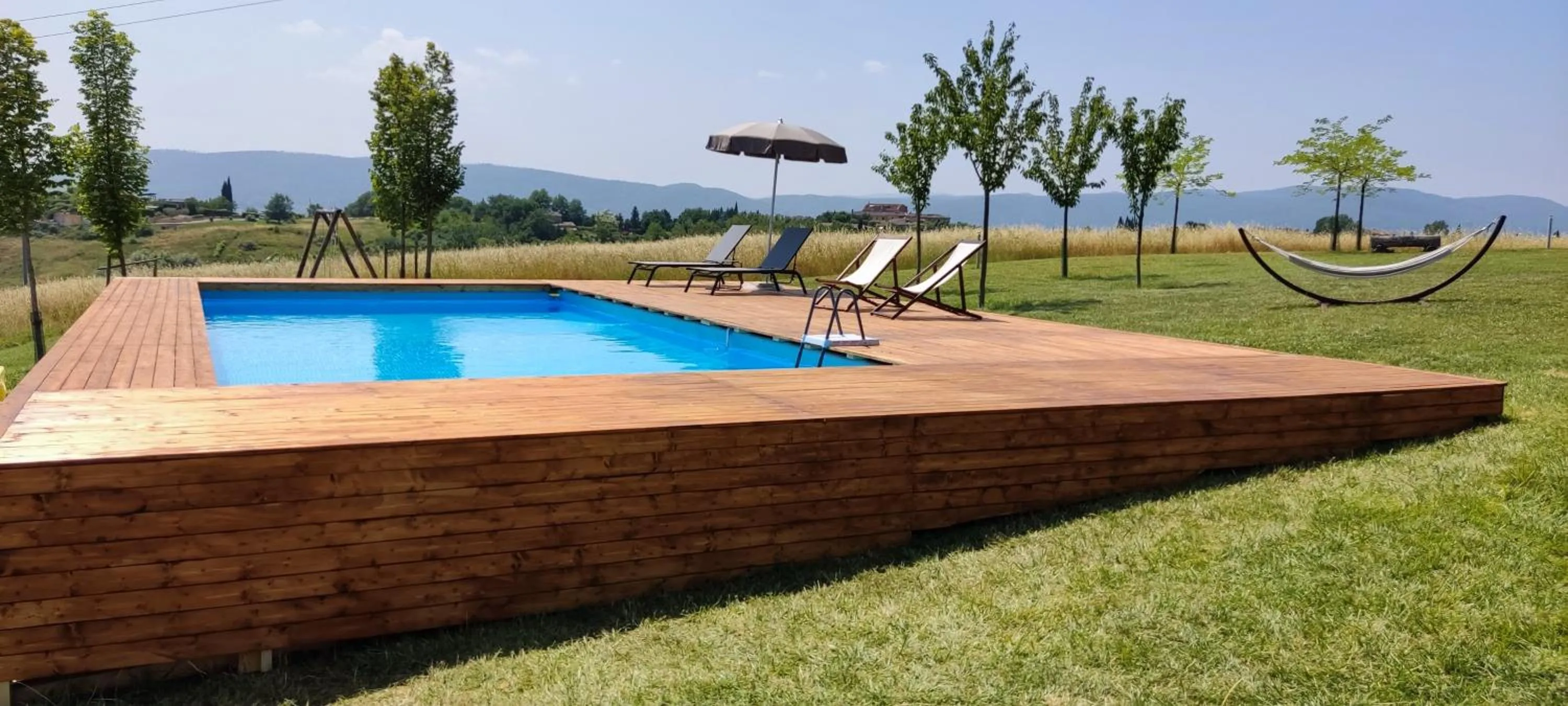 Swimming pool in Tenuta La Santissima