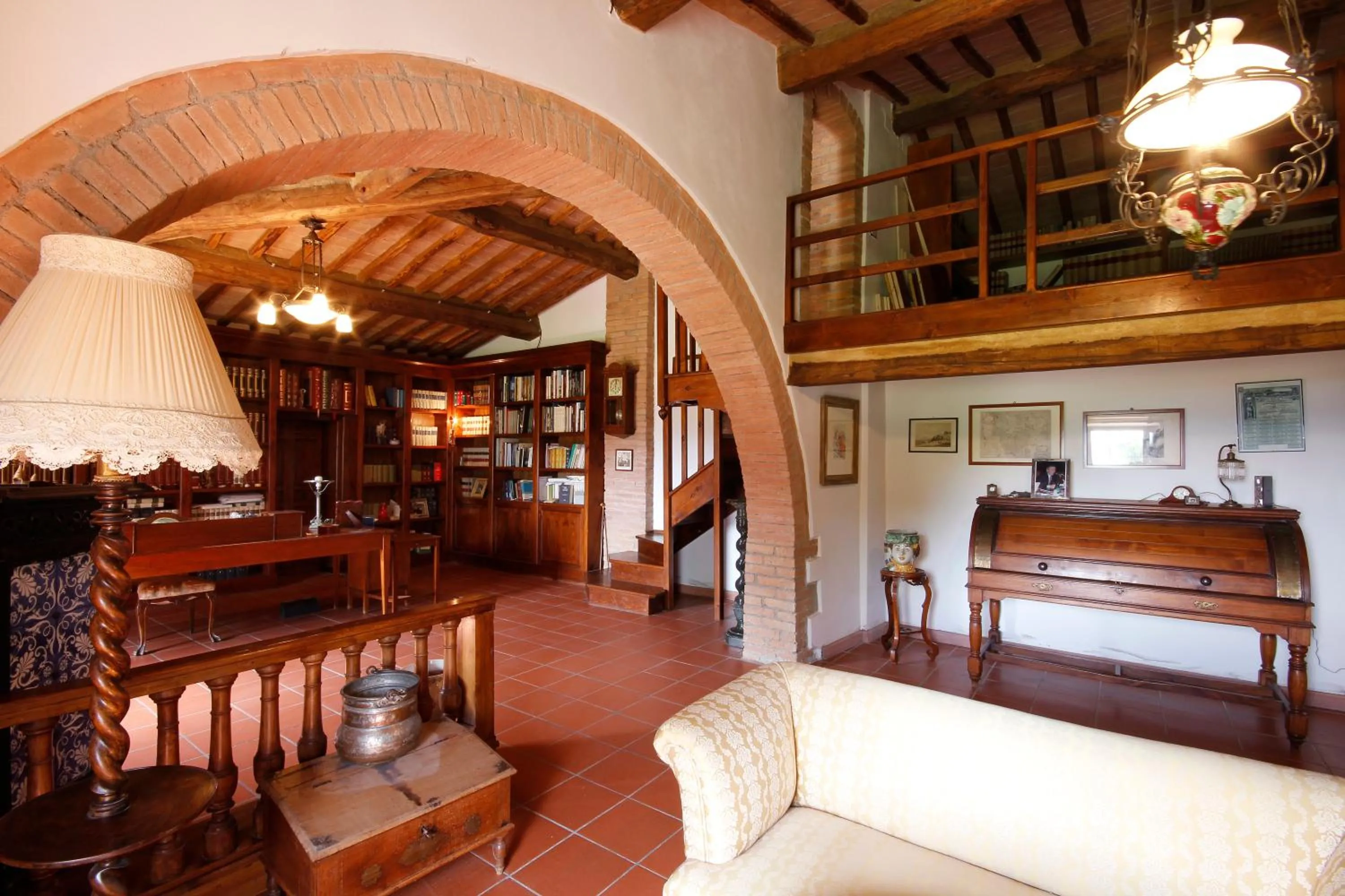 Library in Tenuta La Santissima