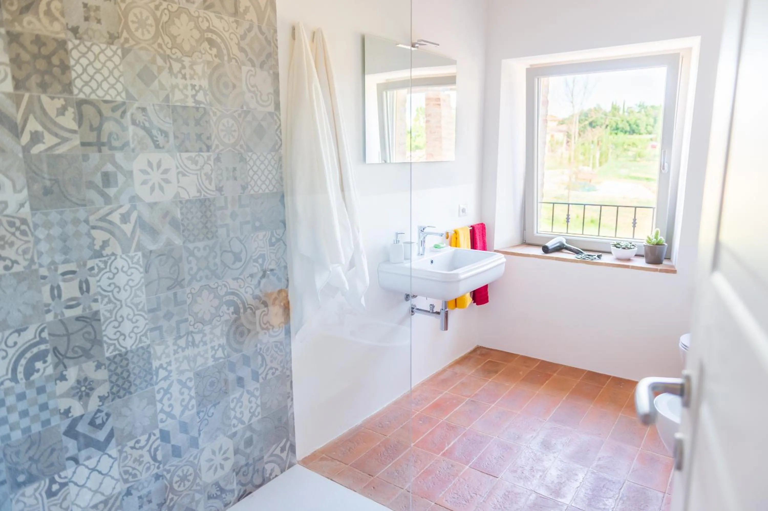 Shower in Tenuta La Santissima