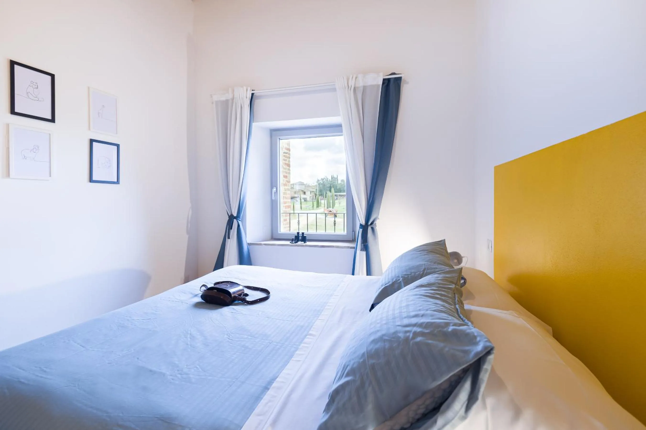Photo of the whole room, Bed in Tenuta La Santissima