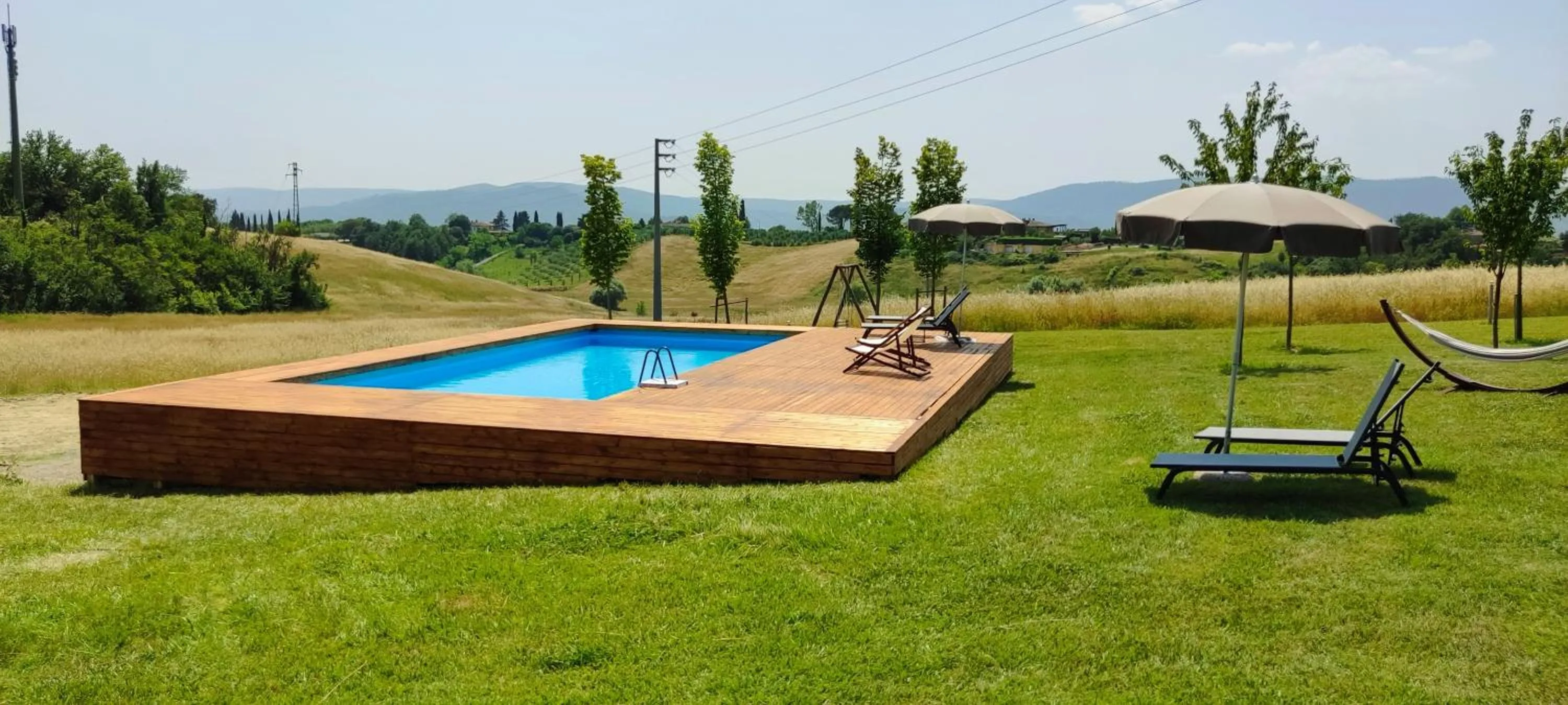Swimming pool in Tenuta La Santissima