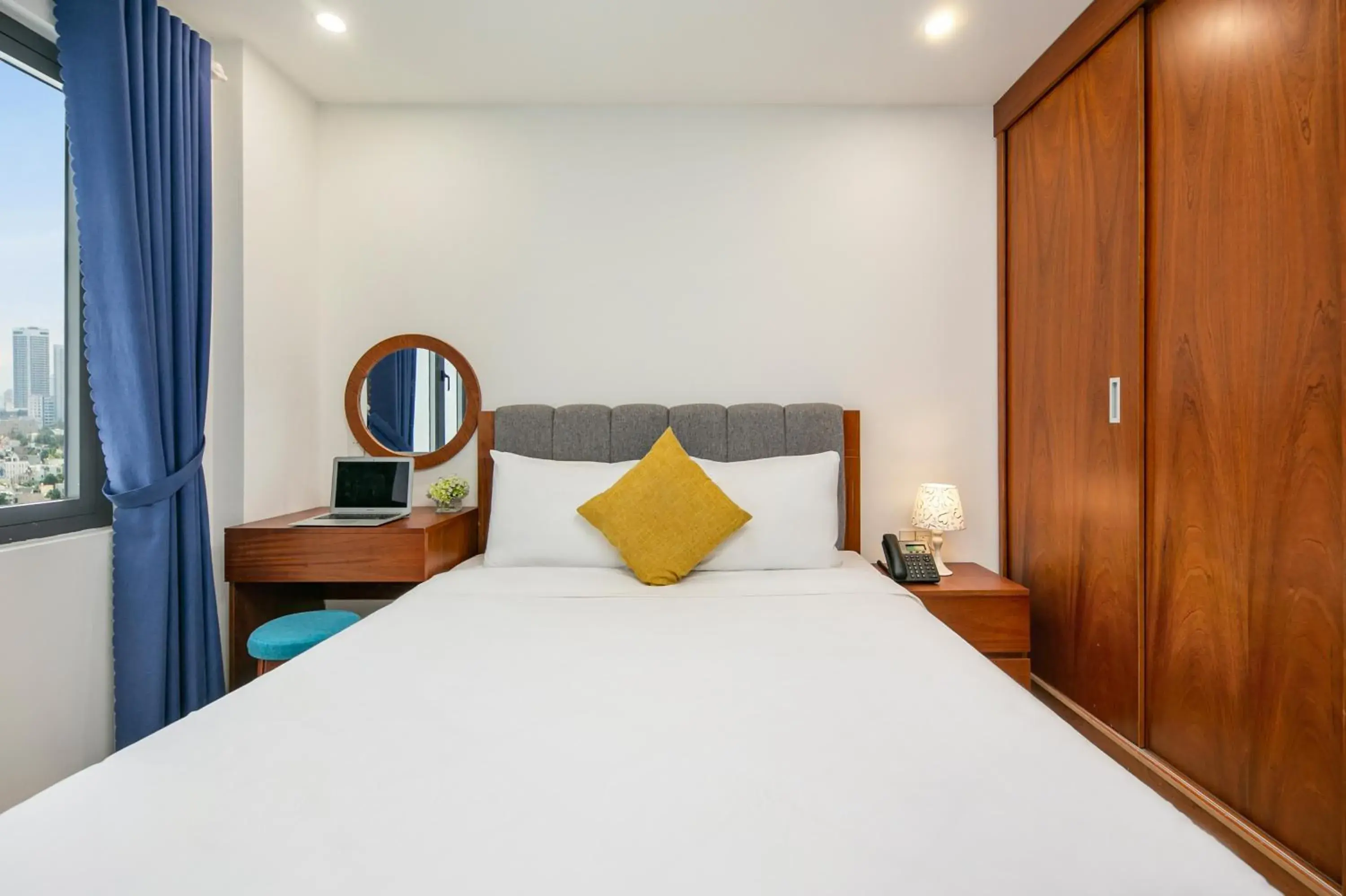 Apartment with Terrace and Sofa Bed in Sea Swan Apartment and Hotel Apartment with Terrace and Sofa Bed in Sea Swan Apartment and Hotel